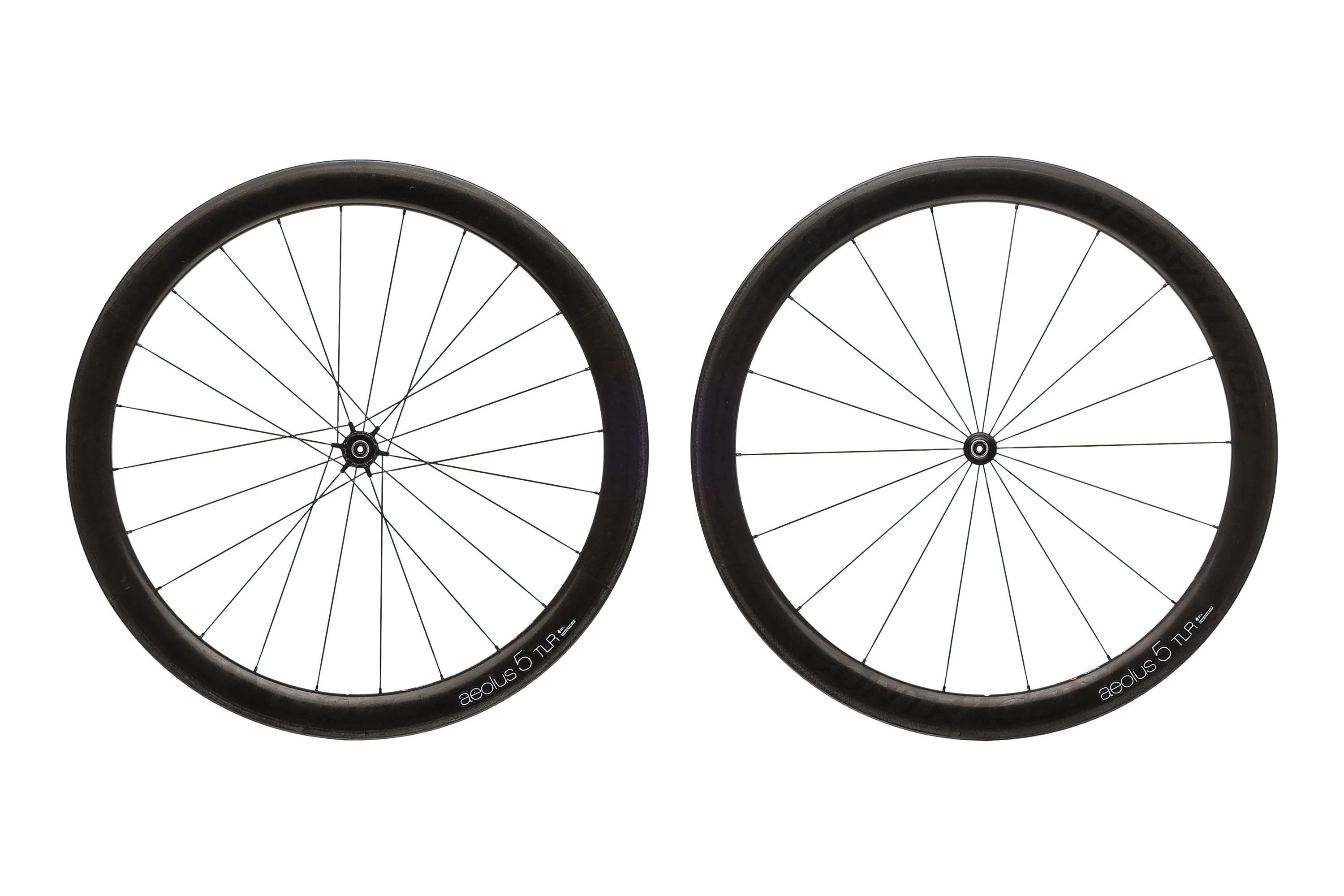 Bontrager Aeolus 5 TLR D3 Carbon Tubeless 700c Wheelset