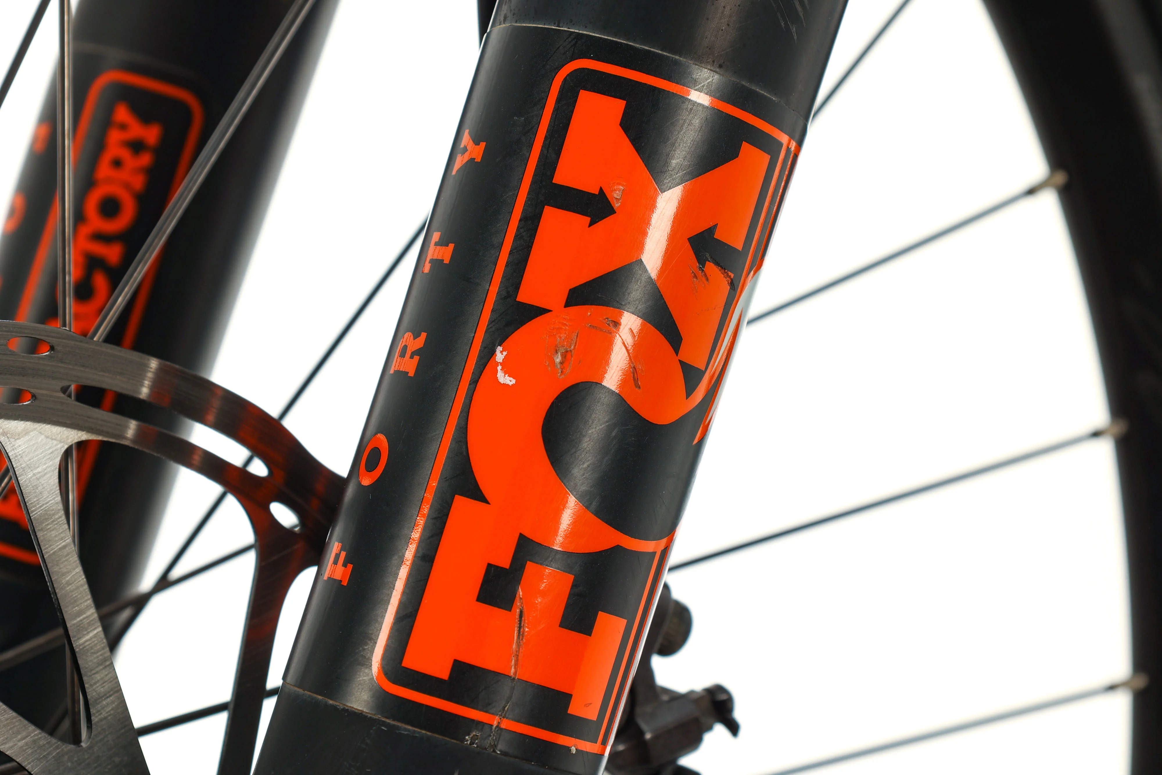 Santa Cruz V10 Carbon CC Downhill Bike - 2018, XX-Large - Image 17
