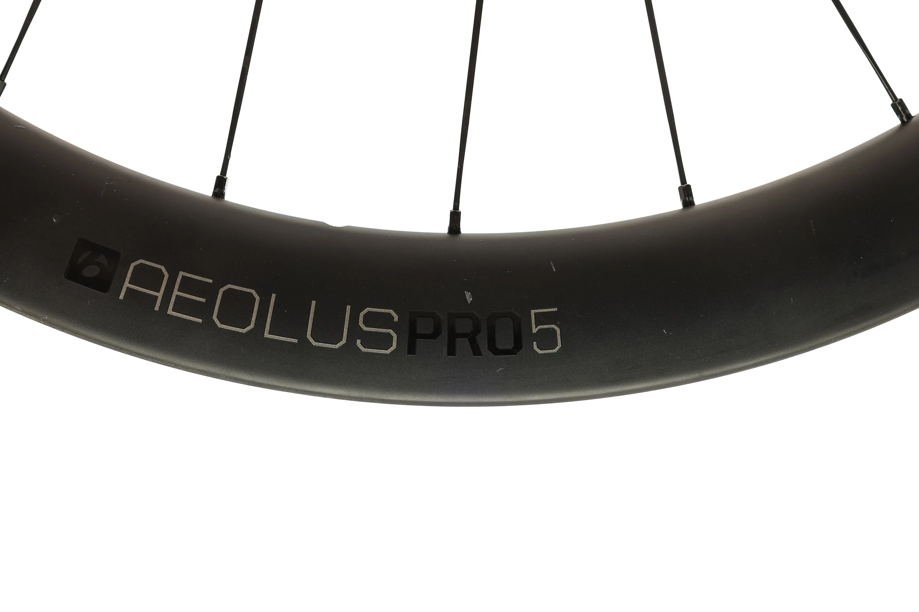 Bontrager Aeolus Pro 5 Carbon Tubeless 700c Wheelset - Image 9