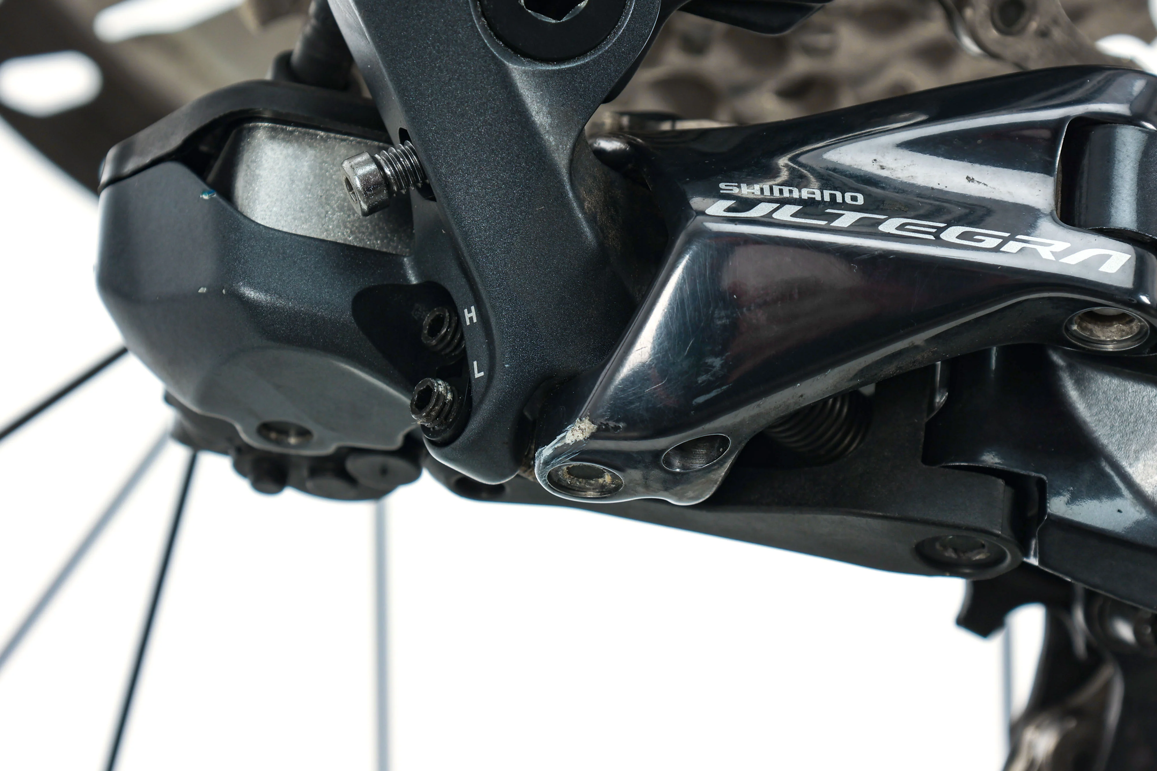 Canyon Ultimate CF SL 8 Disc Di2 Road Bike - 2021, X-Large - Image 8