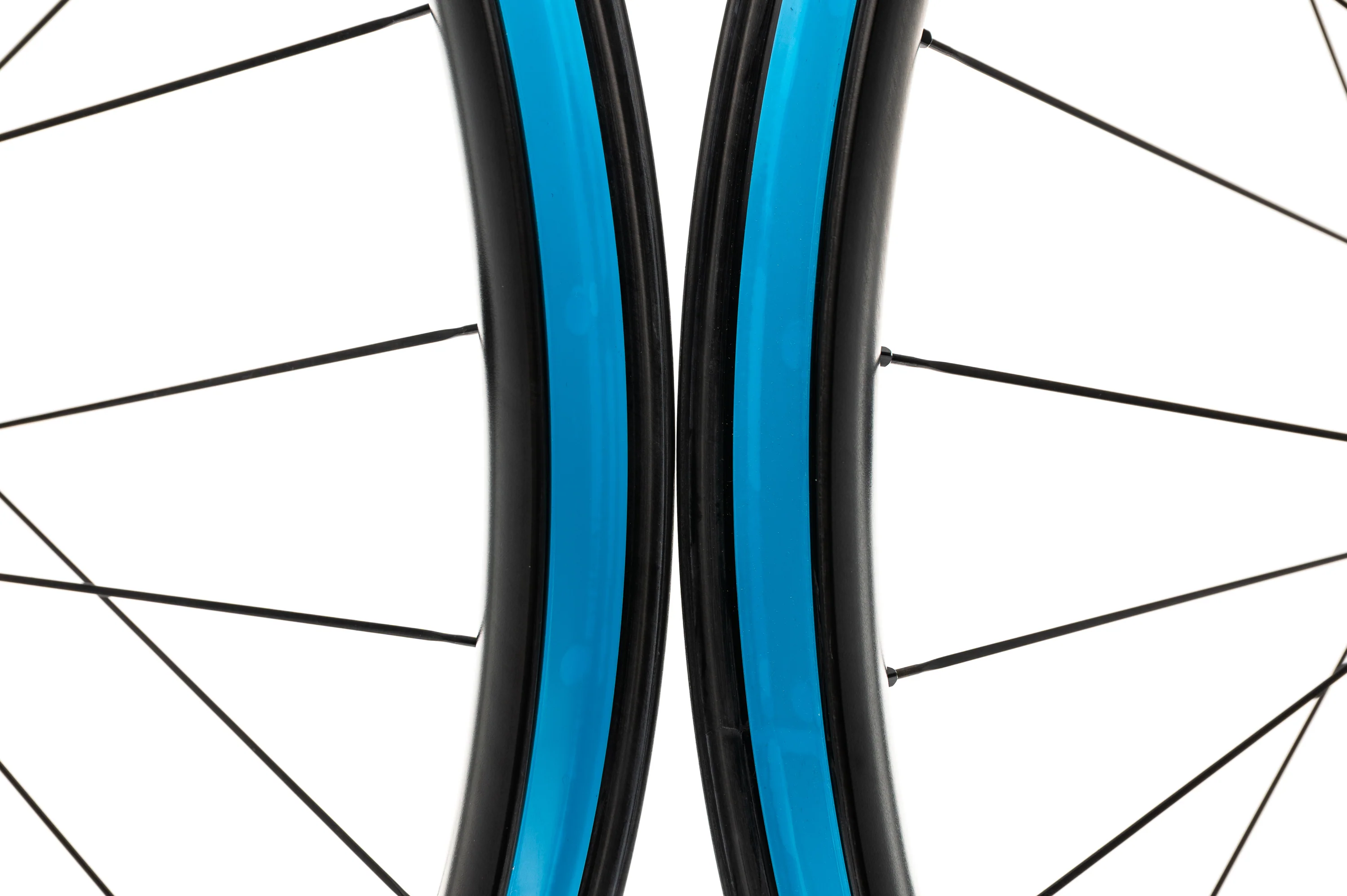 Reynolds Blacklabel Wide Trail 347 w/ i9 Hydra Hubs Carbon Tubeless 27.5" Wheelset - Image 5