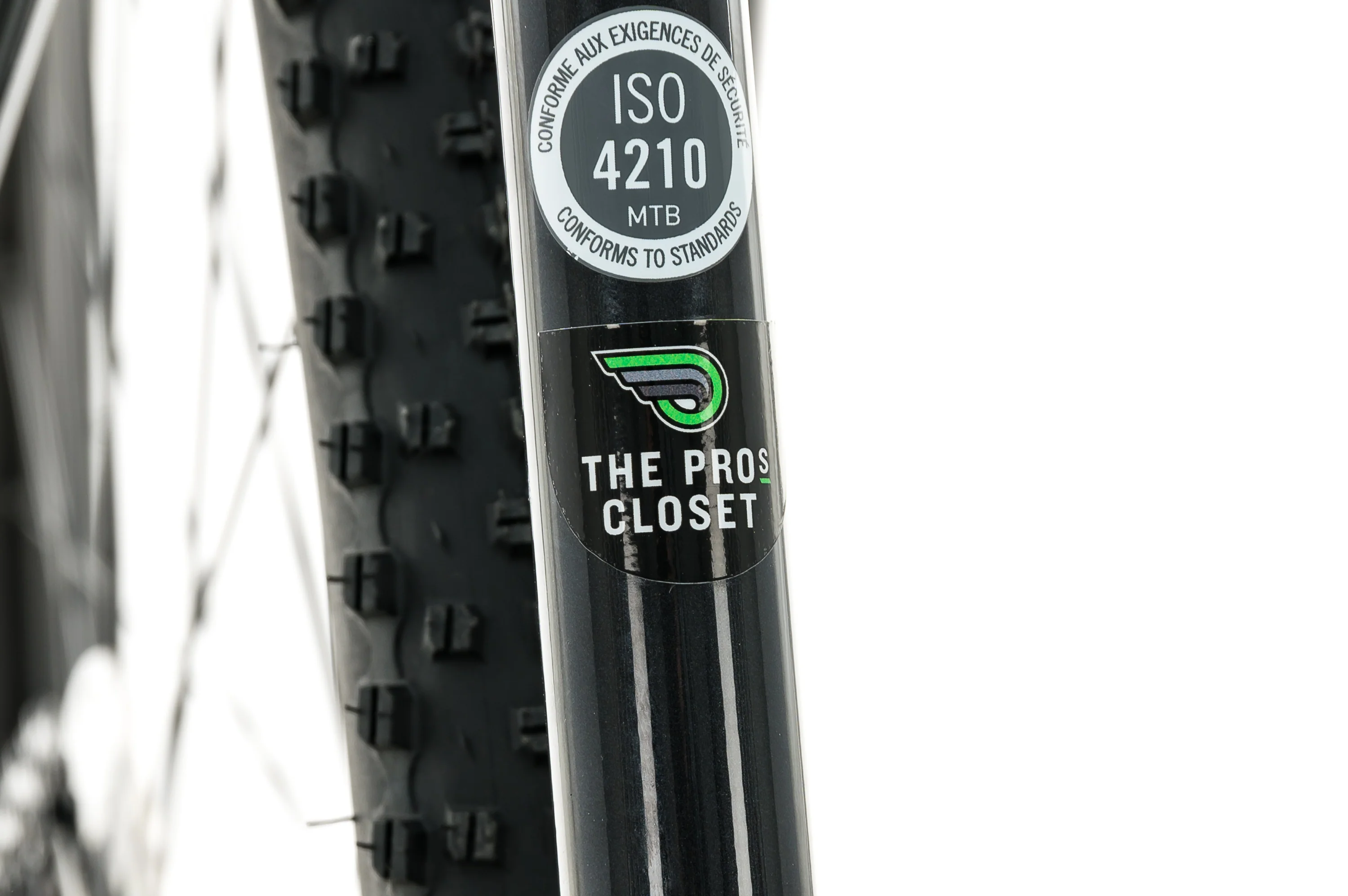 Bombtrack Beyond 1 Glossy Metallic Black Touring Bike - 2022, Large - Image 3