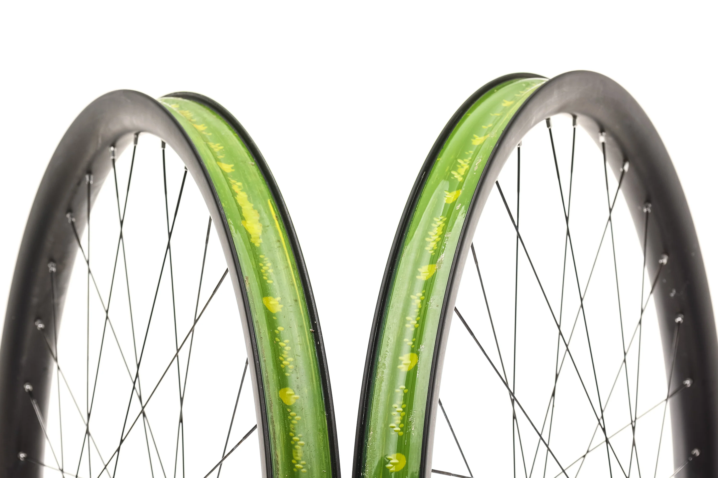 NOX Farlow w/ Industry Nine Torch Hubs Carbon Tubeless 27.5" Wheelset - Image 5