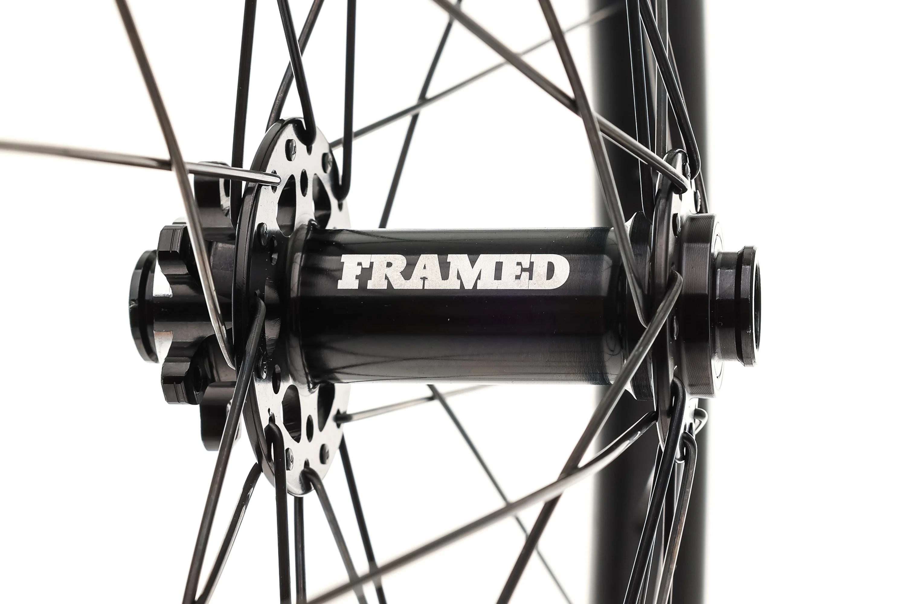 Pub 738 Carbon Tubeless 27.5" Wheelset - Image 4