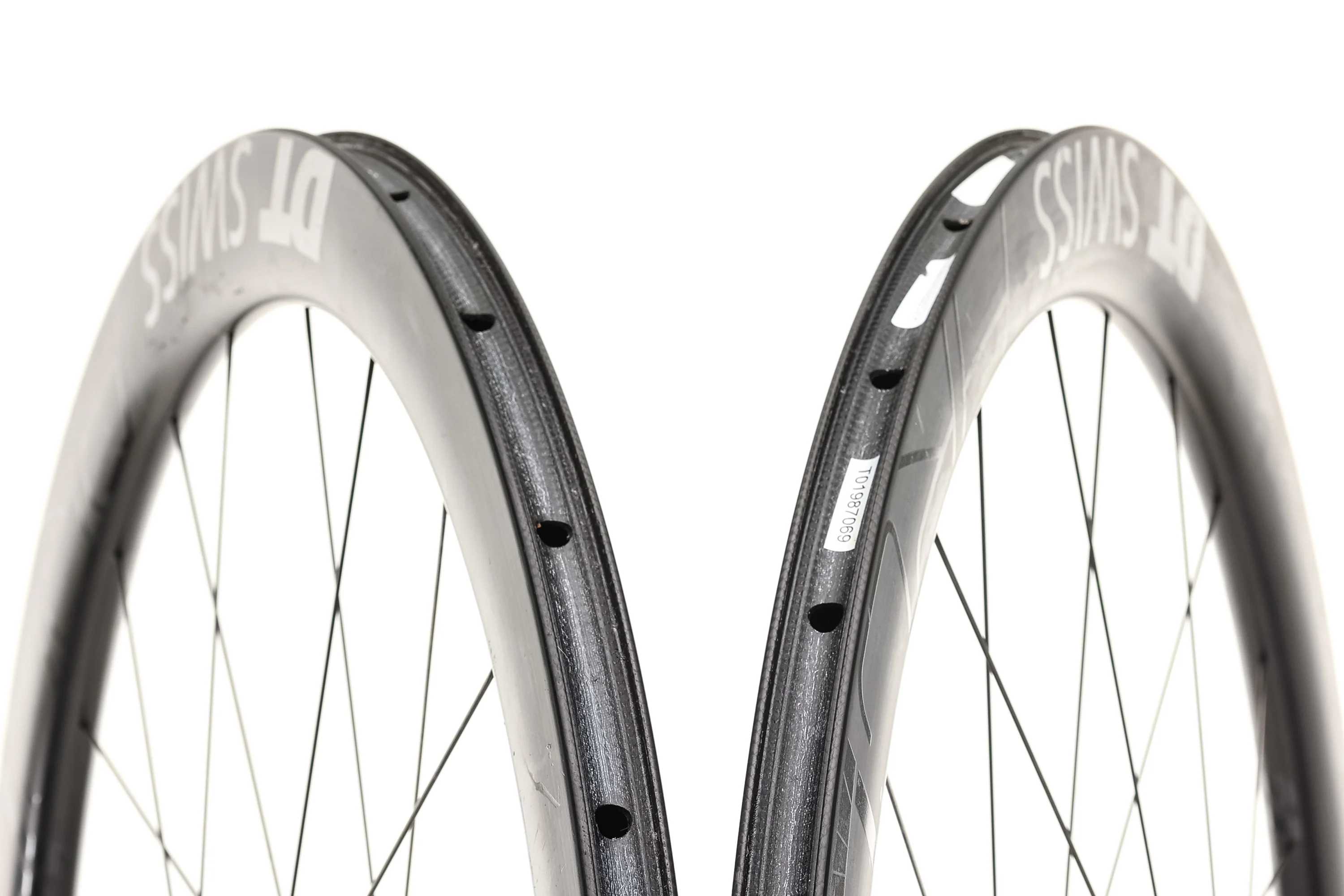 DT Swiss ARC 1400 DiCUT DB 48 Carbon Tubeless 700c Wheelset - Image 5
