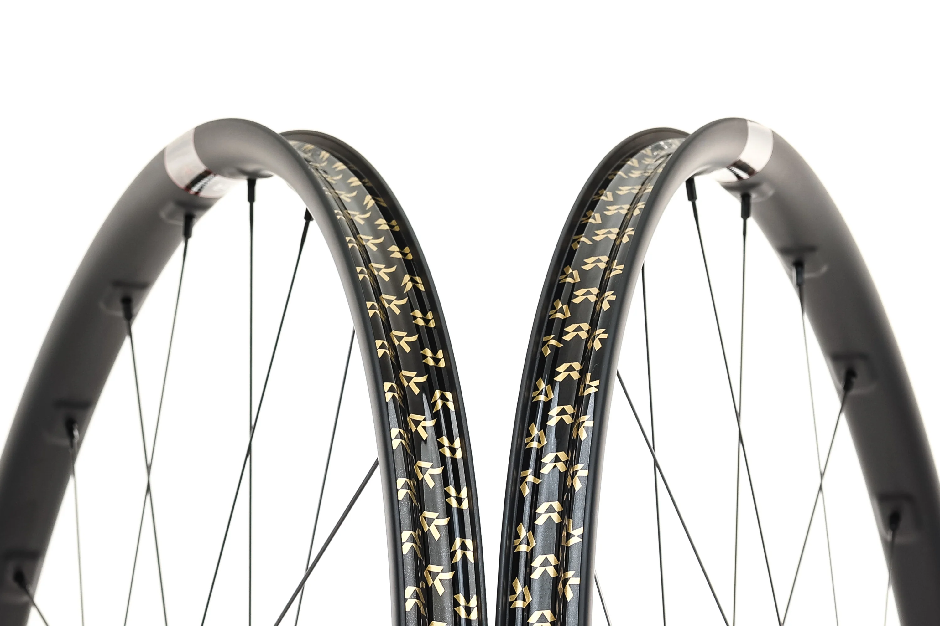Reserve 25 GR Carbon Tubeless 700c Wheelset - Image 5