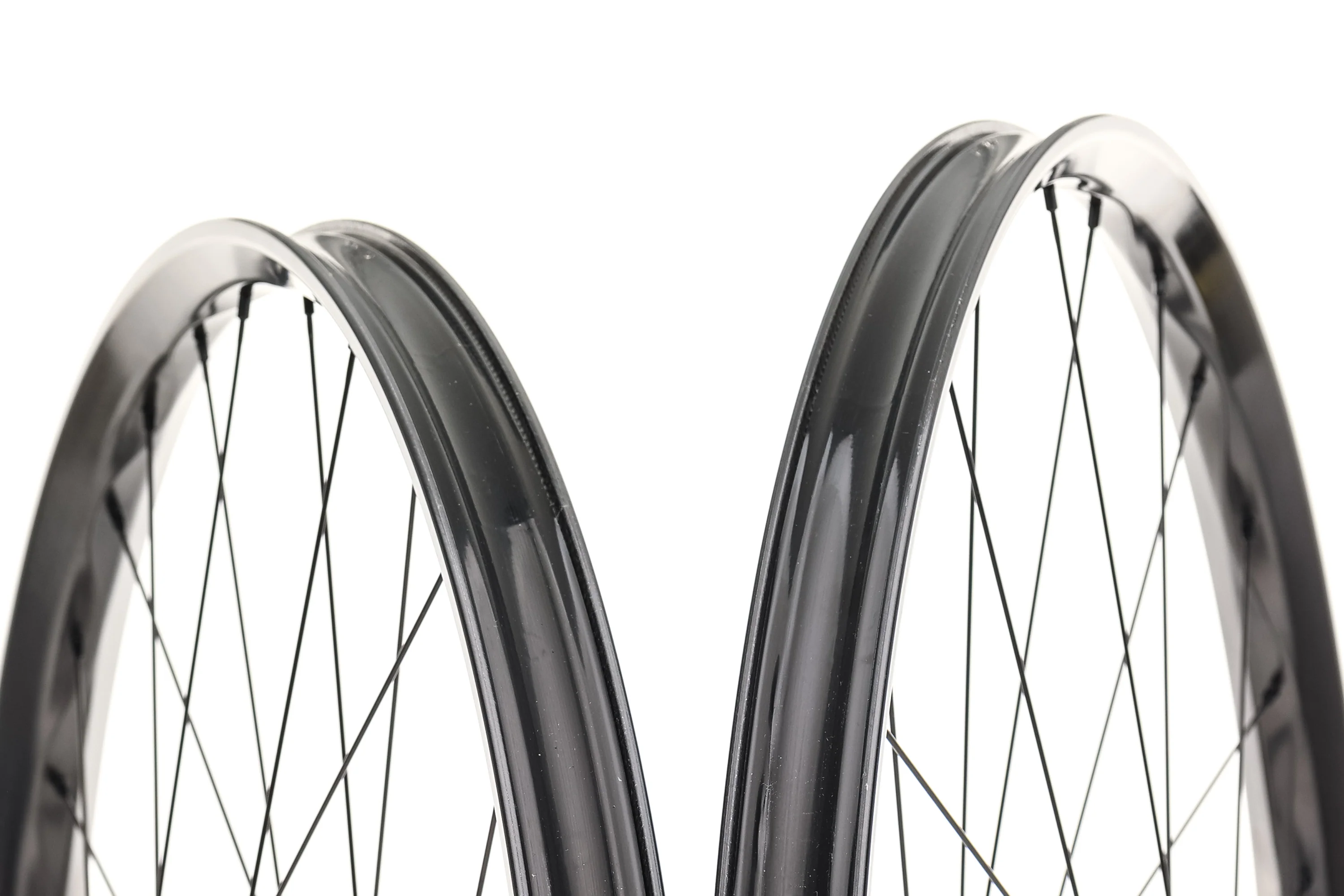 We Are One Composites Convergence Triad w/ i9 Hubs Carbon Tubeless MX Wheelset - Microspline - Image 5