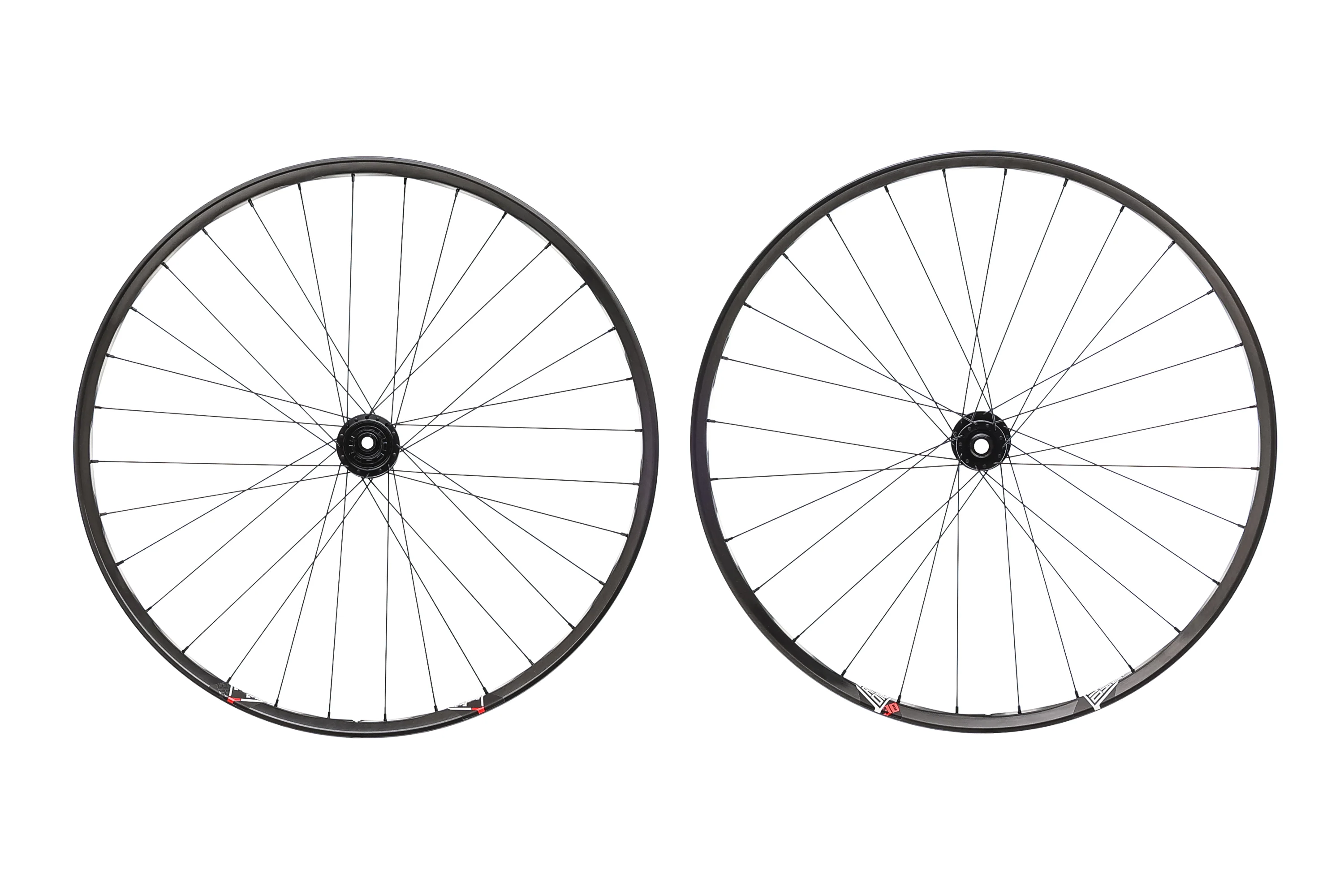 We Are One Composites Convergence Triad w/ i9 Hubs Carbon Tubeless 29" Wheelset - SRAM XD
