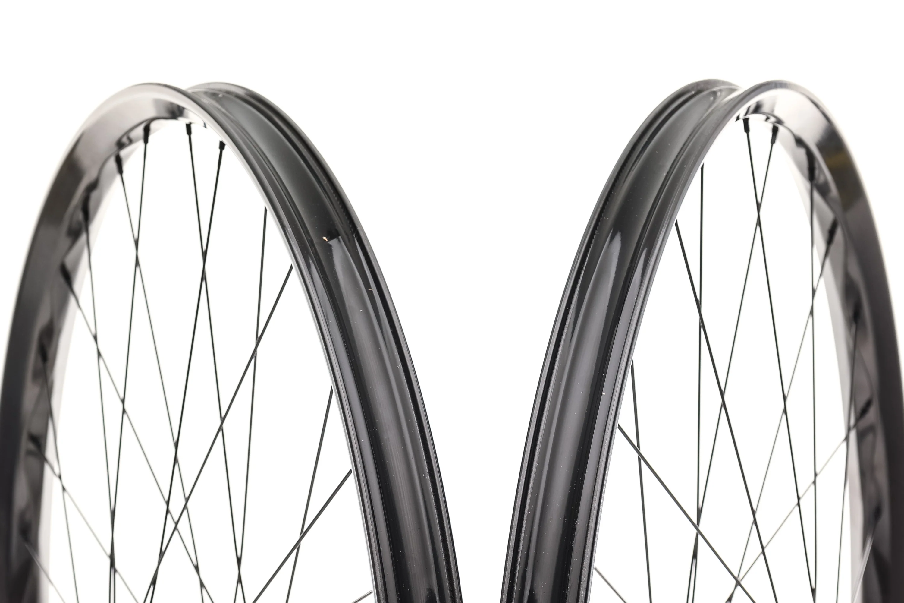 We Are One Composites Convergence Triad w/ i9 Hubs Carbon Tubeless 29" Wheelset - SRAM XD - Image 5