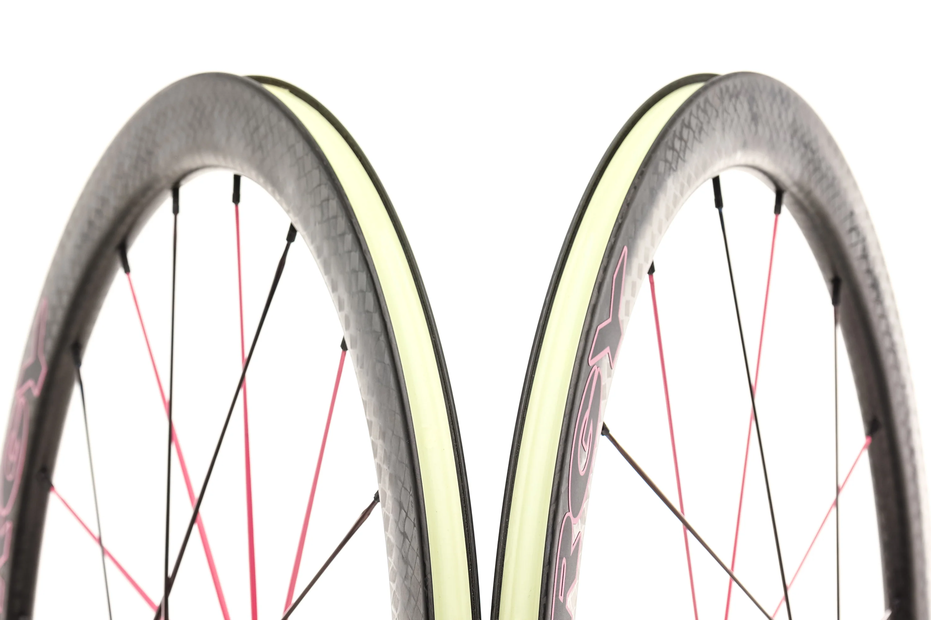 Spinergy FCC 47 Carbon Tubeless 700c Wheelset - Image 5