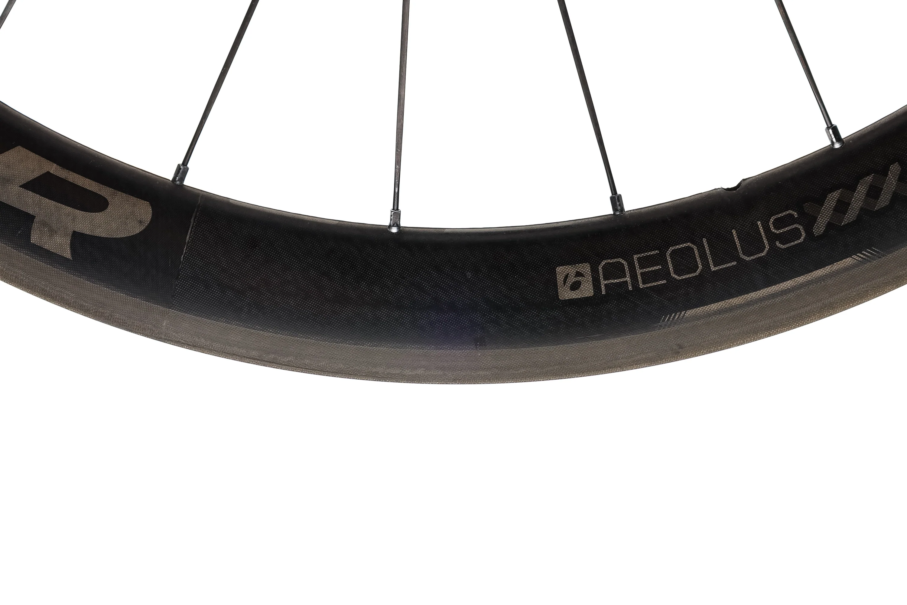Bontrager Aeolus XXX 4 Carbon Tubeless 700c Wheelset - Image 9
