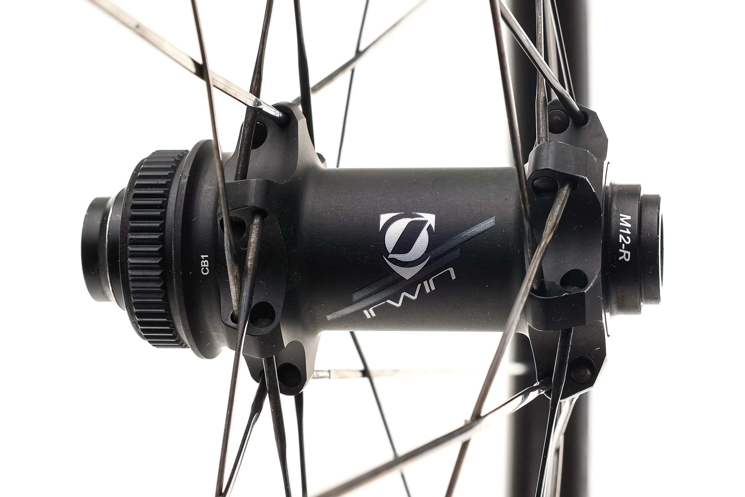 Irwin AON 40 Carbon Tubeless 700c Wheelset - Image 4