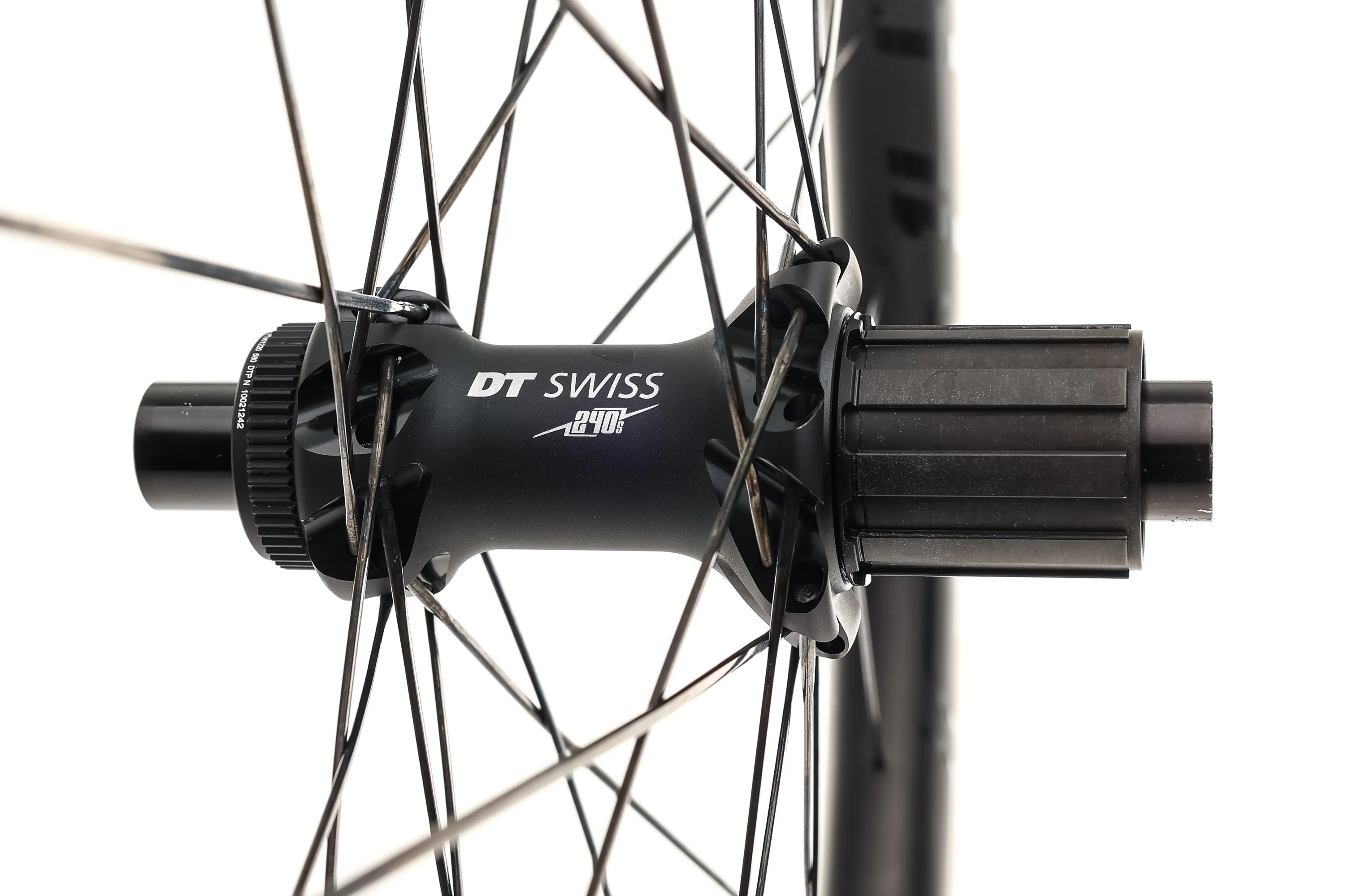 DT Swiss HGC 1400 Spline Carbon Tubeless 650b Wheelset - Image 3