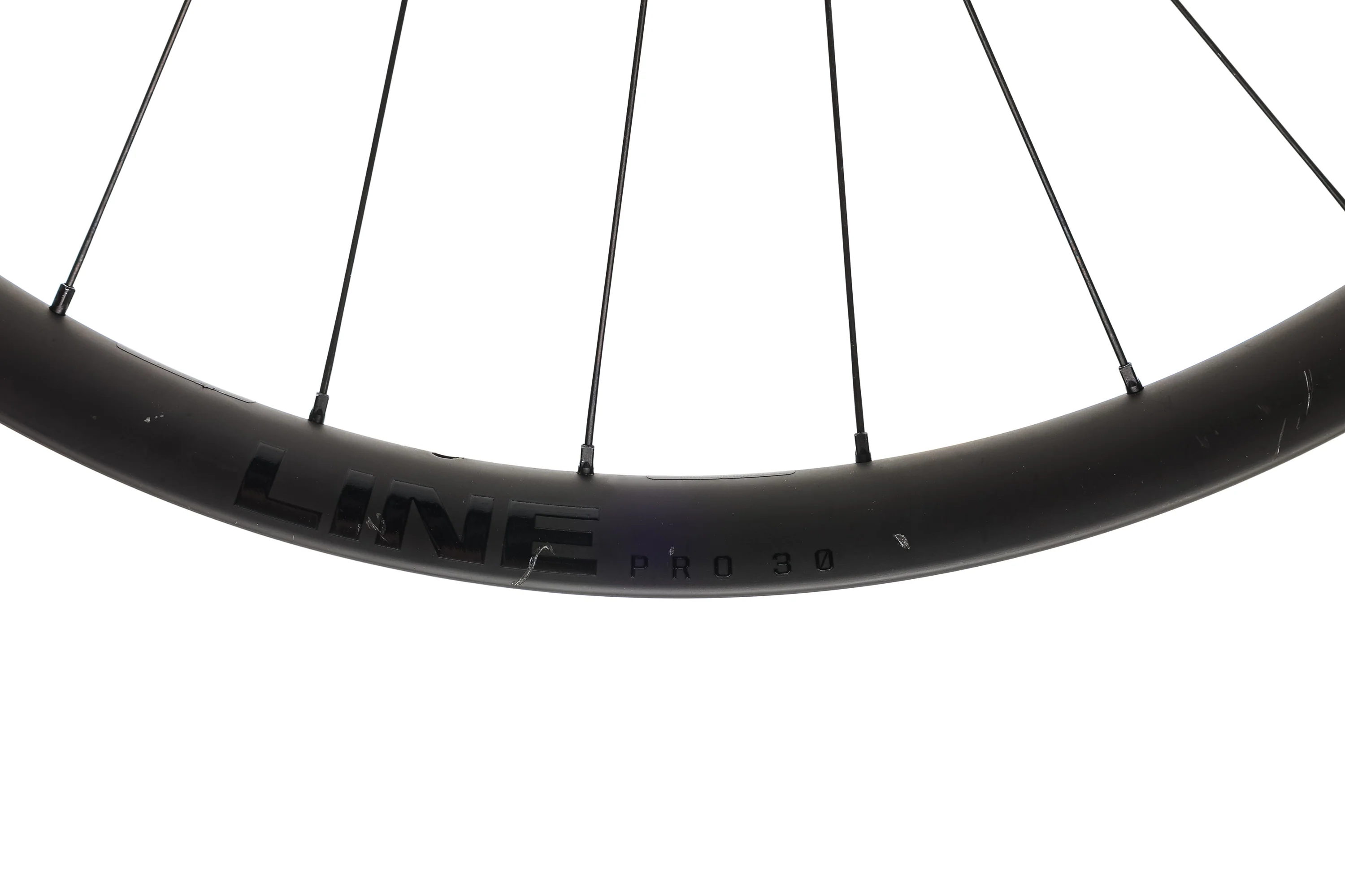 Bontrager Line Pro 30 Boost Carbon Tubeless 29" Wheelset - Image 13