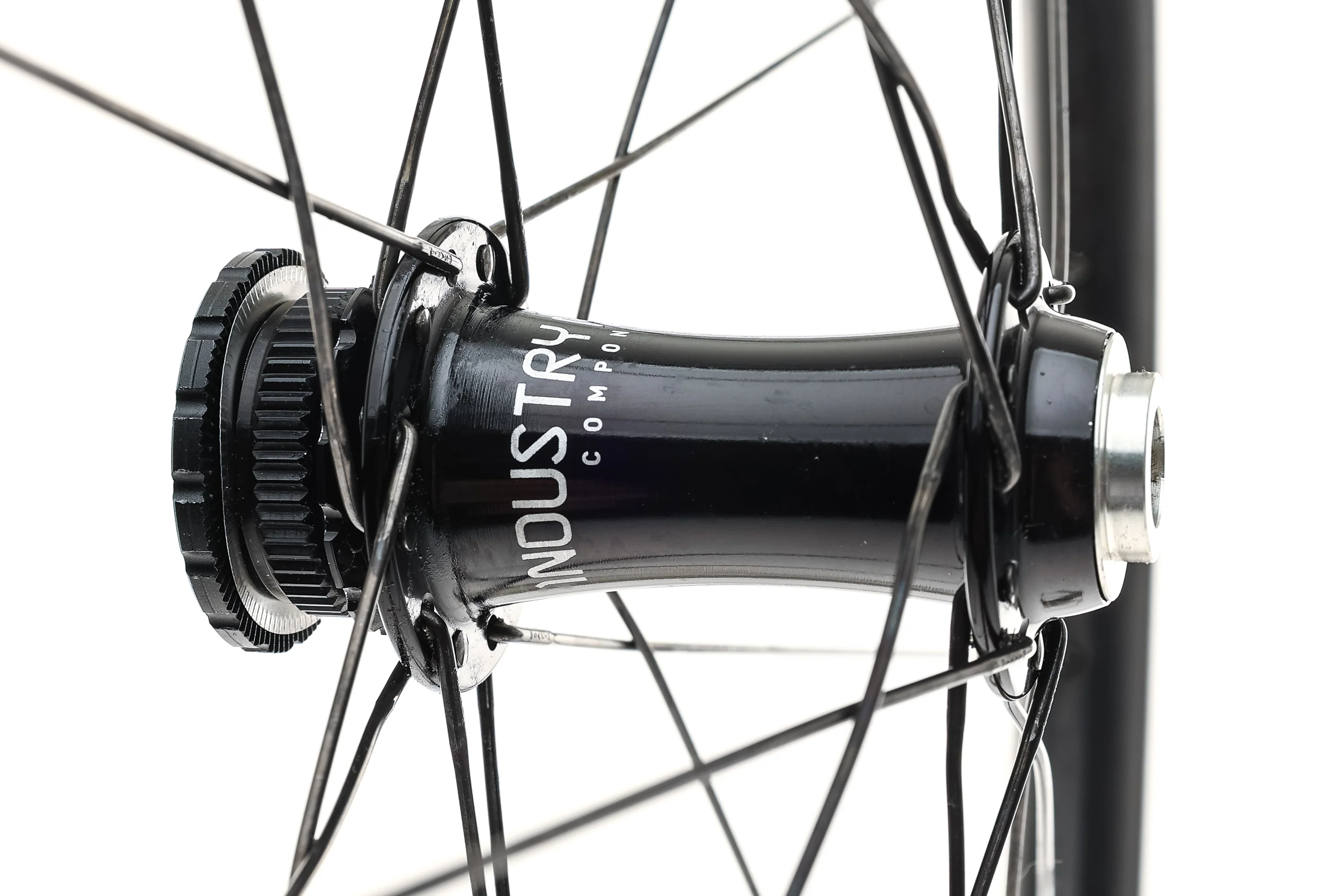 Revel RW-23 w/ i9 Hubs Carbon Tubeless 700c Wheelset - Image 4