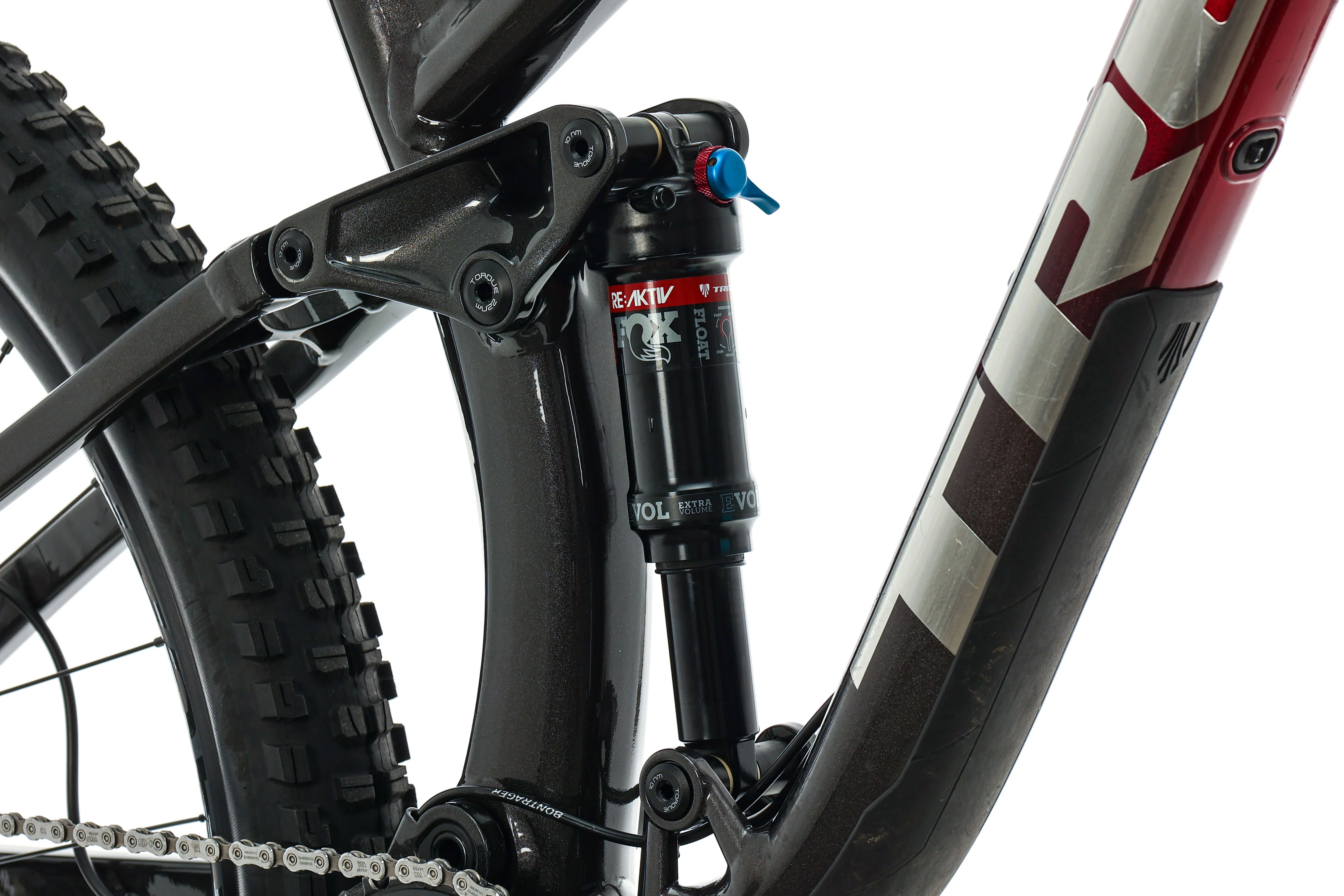 Trek Fuel EX 8 Mountain Bike - 2022, Medium - Image 4