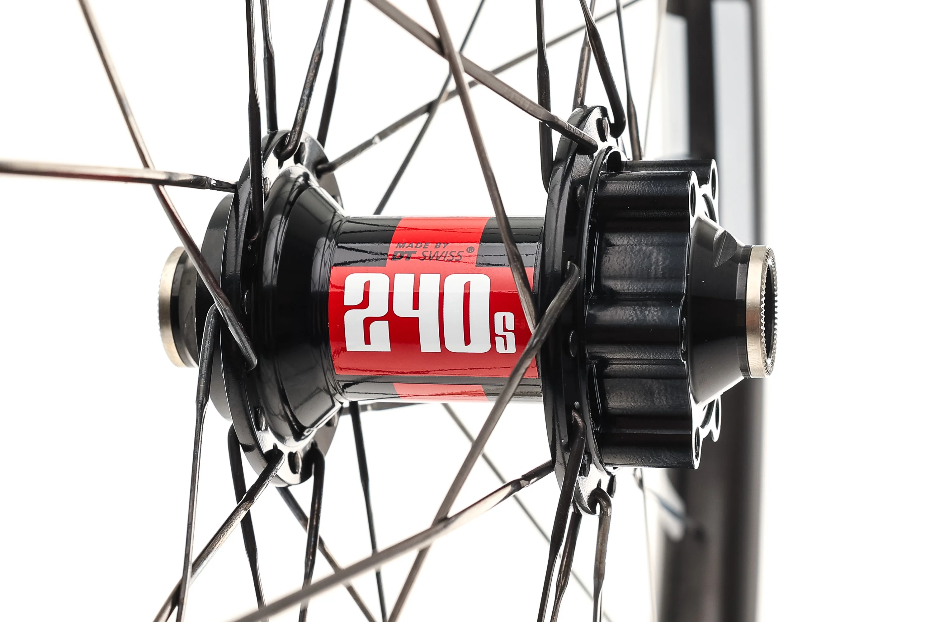 Enve M70 Thirty Carbon Tubeless 27.5" Wheelset - Image 4