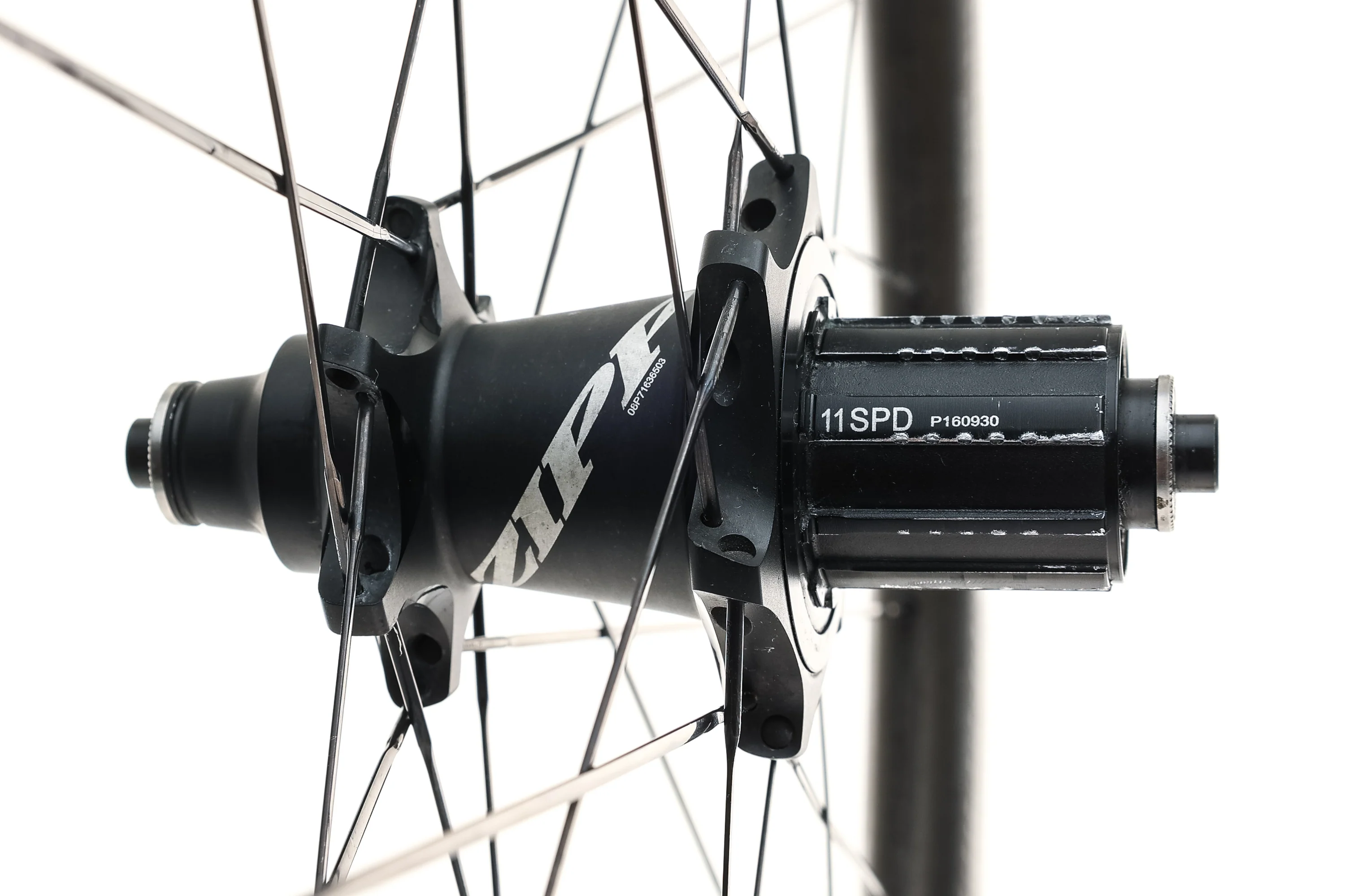 Zipp 303 NSW Carbon Clincher 700c Wheelset - Image 3