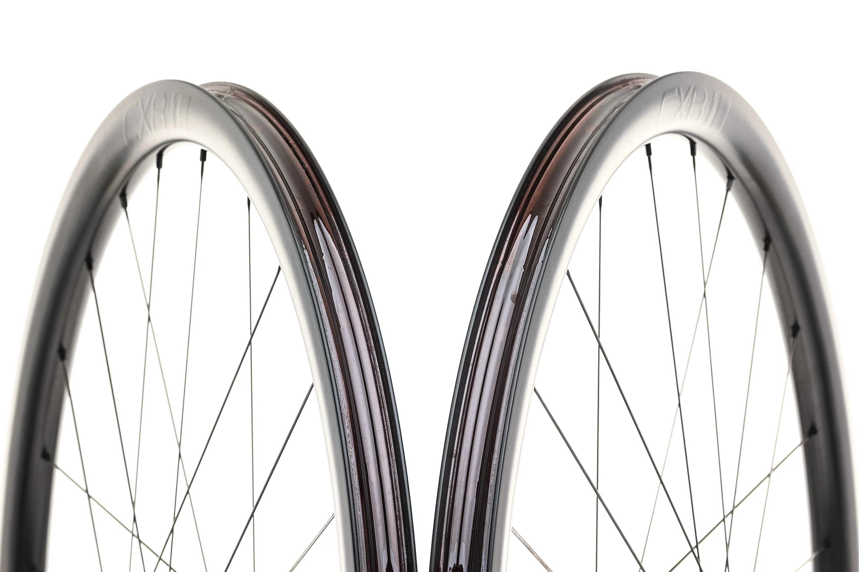 Giant CXR1 Carbon Tubeless 700c Wheelset - Image 5
