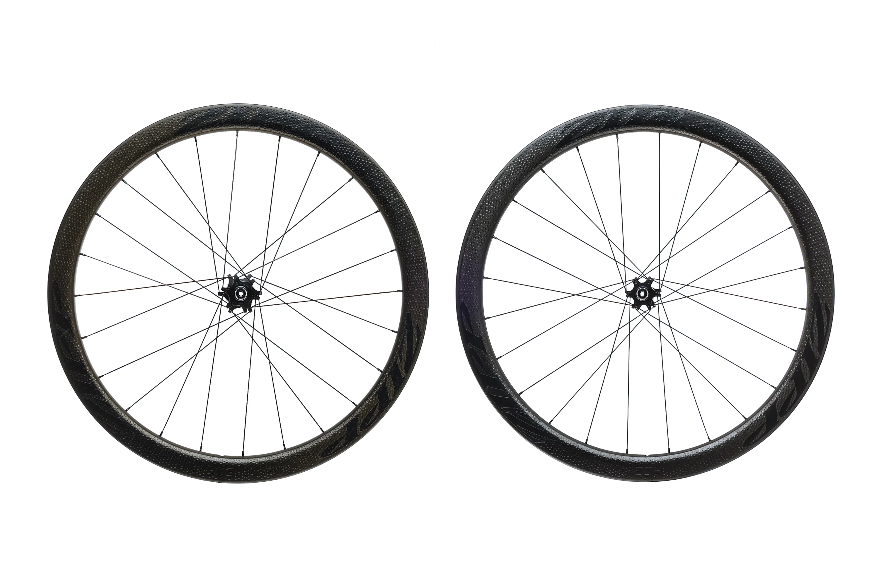 Zipp 303 Firecrest Carbon Tubeless 700c Wheelset - Image 2