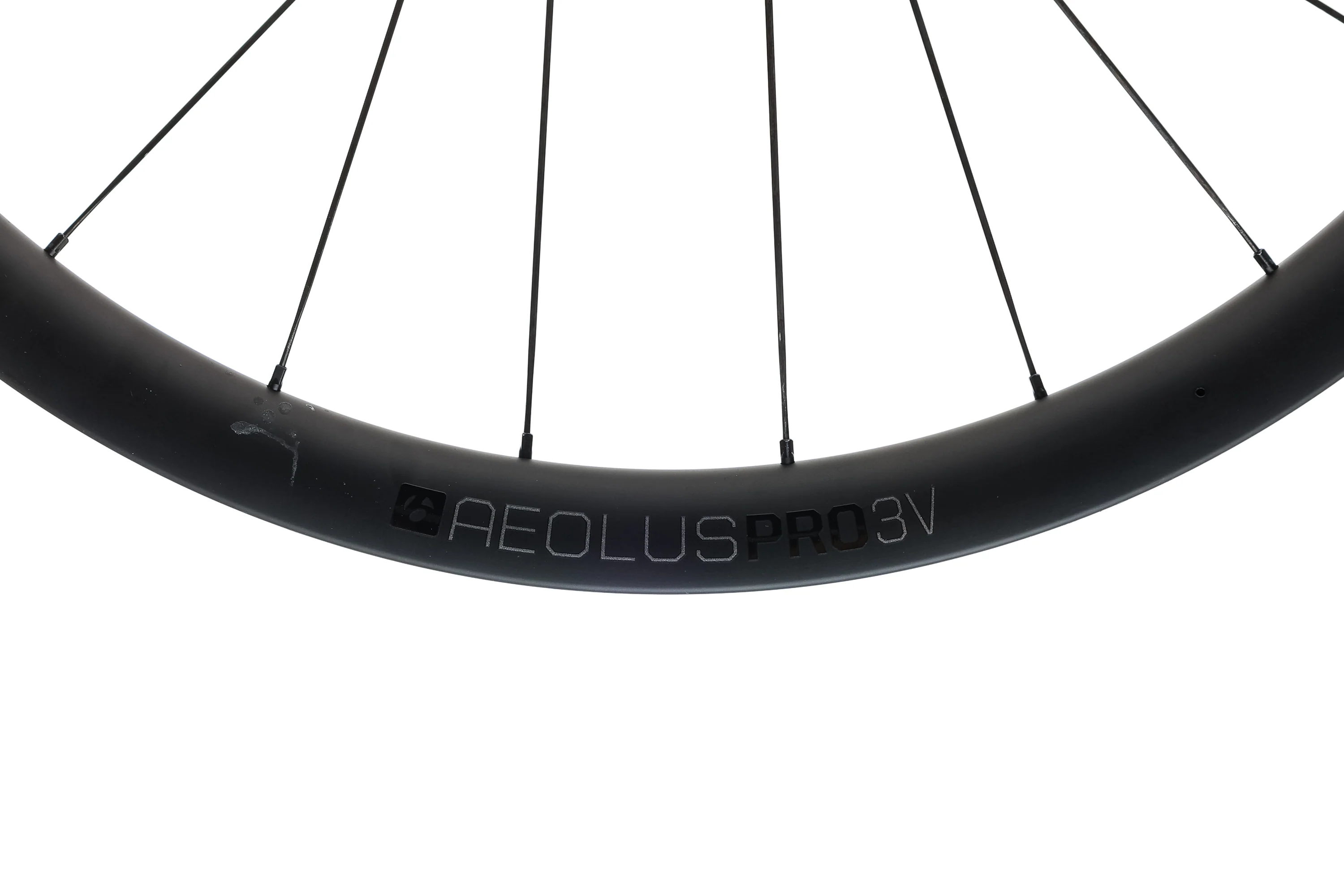 Bontrager Aeolus Pro 3V Carbon Clincher 700c Wheelset - Image 6