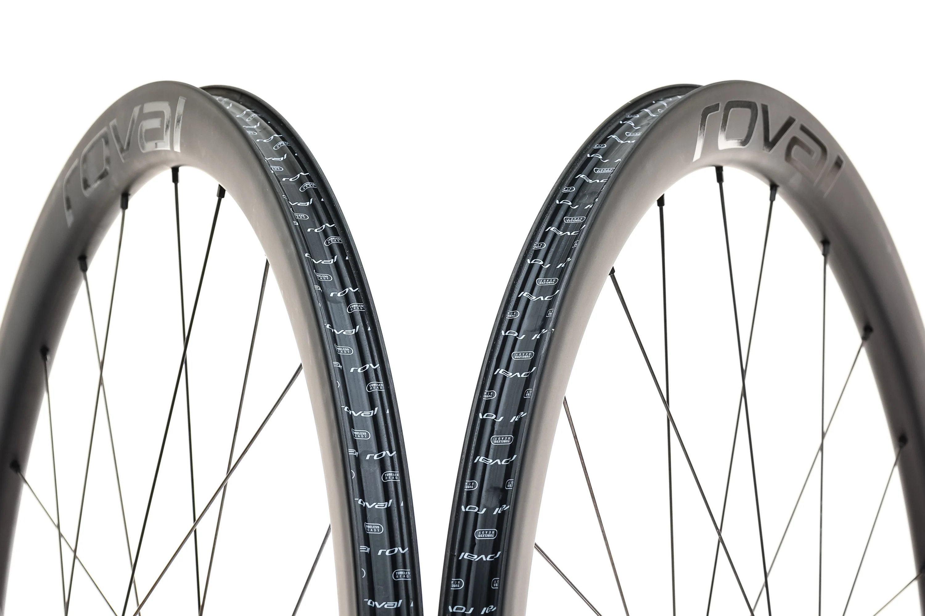 Roval C38 Carbon Tubeless 700c Wheelset - Image 5