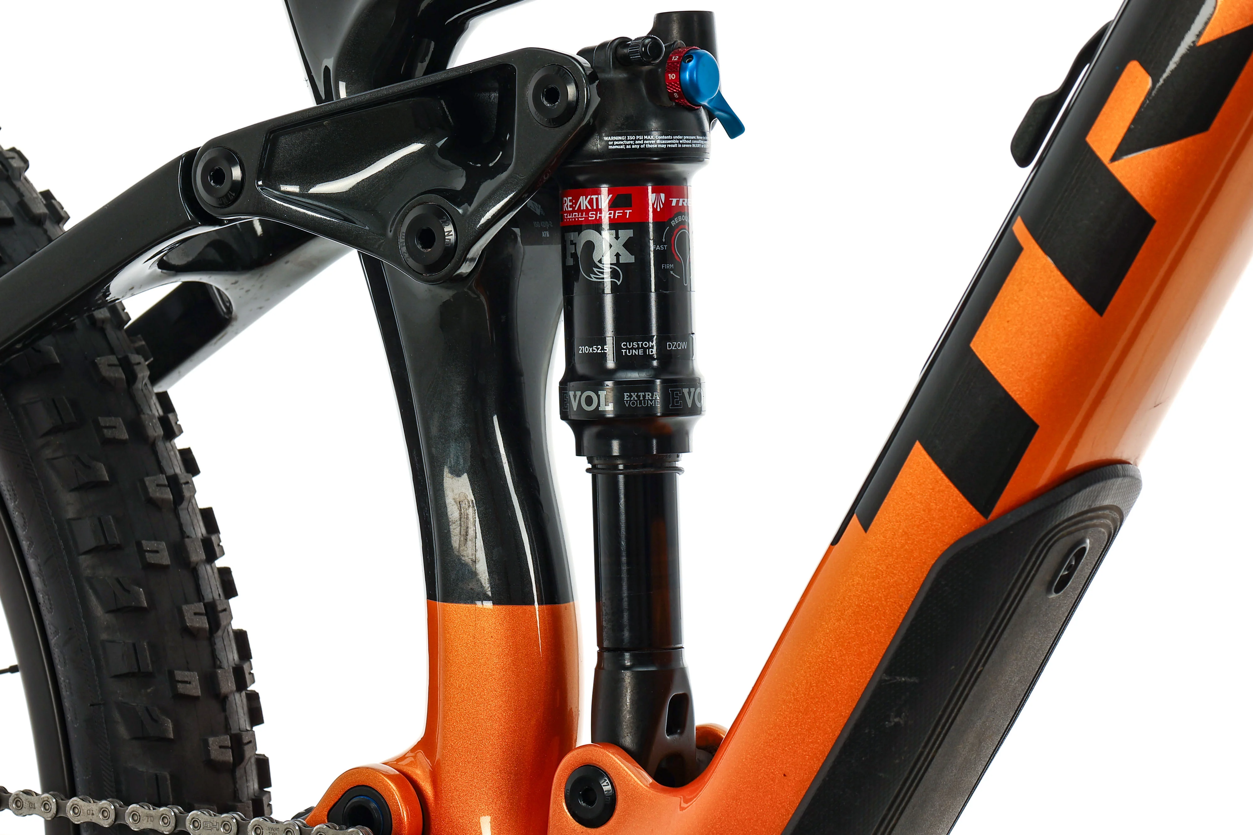 Trek Fuel EX 9.8 XT Mountain Bike - 2022, Small - Image 4