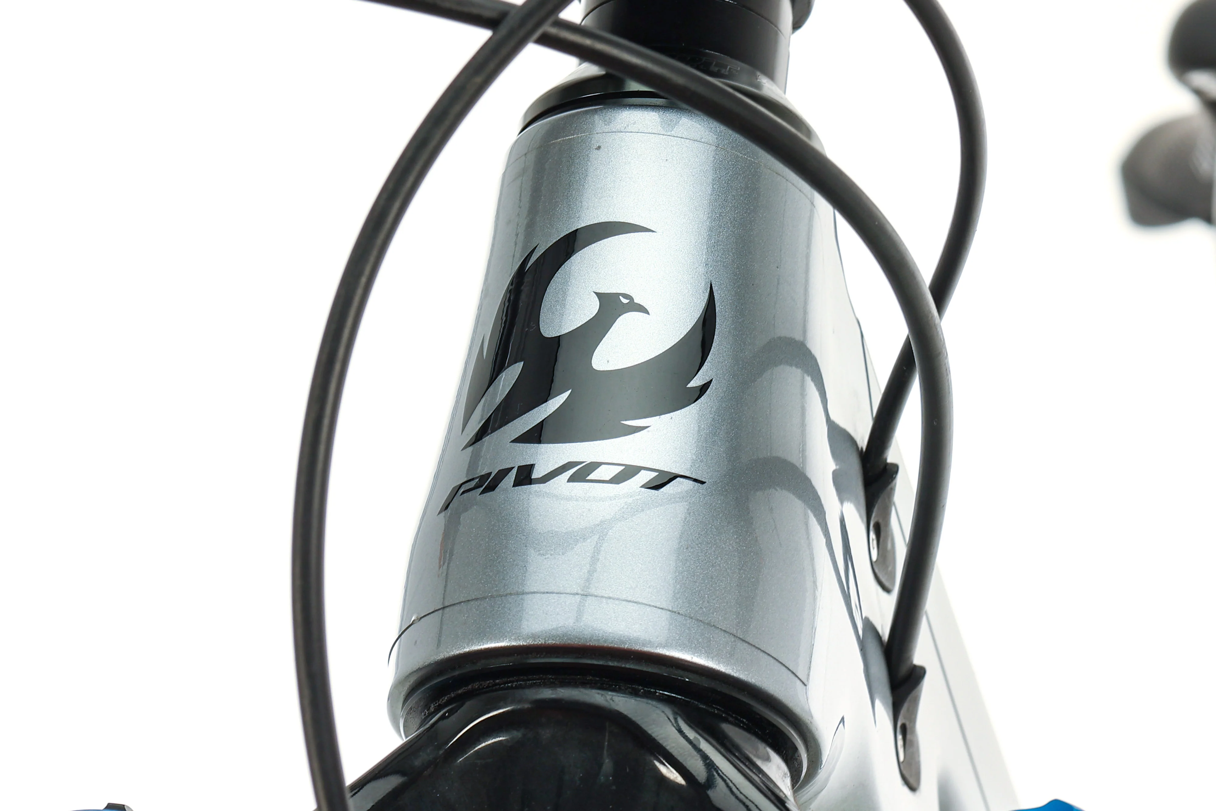 Pivot Trail 429 Team XTR Mountain Bike - 2022, Small - Image 8