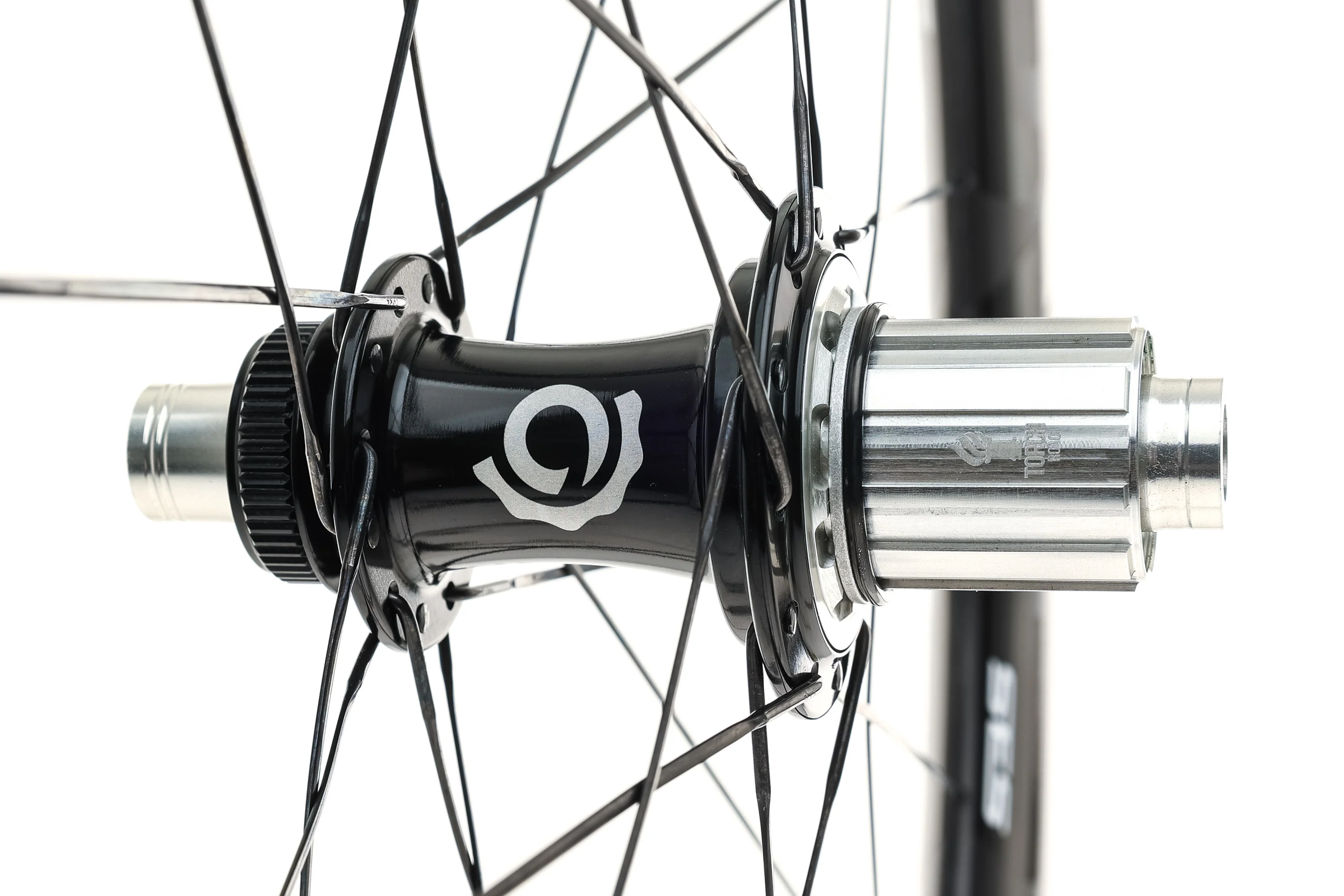 ENVE SES 4.5 AR w/ I9 Torch Hubs Carbon Tubeless 700c Wheelset - Shimano HG - Image 3