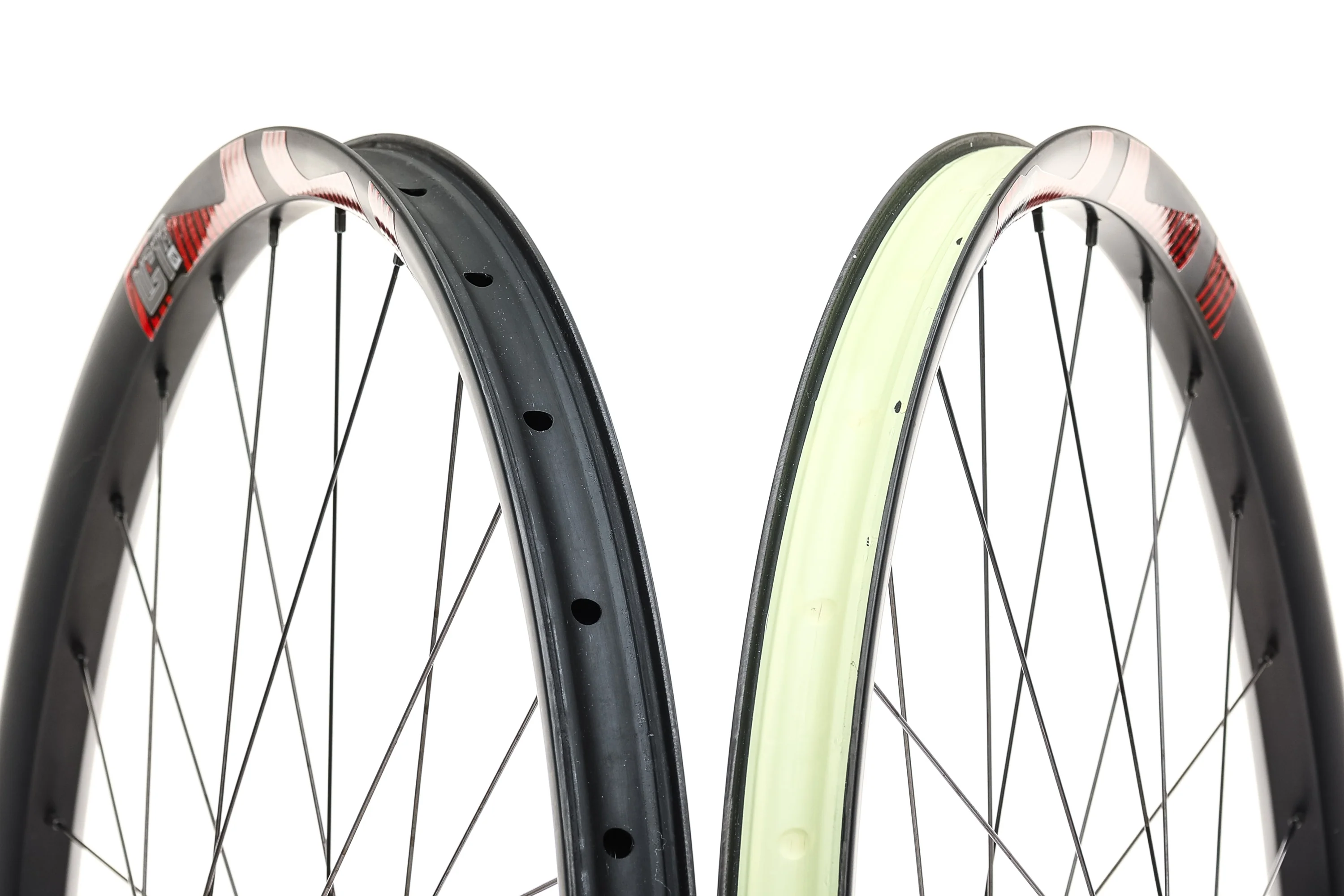 e*thirteen LG1R Carbon Tubeless 29" Wheelset - Image 5