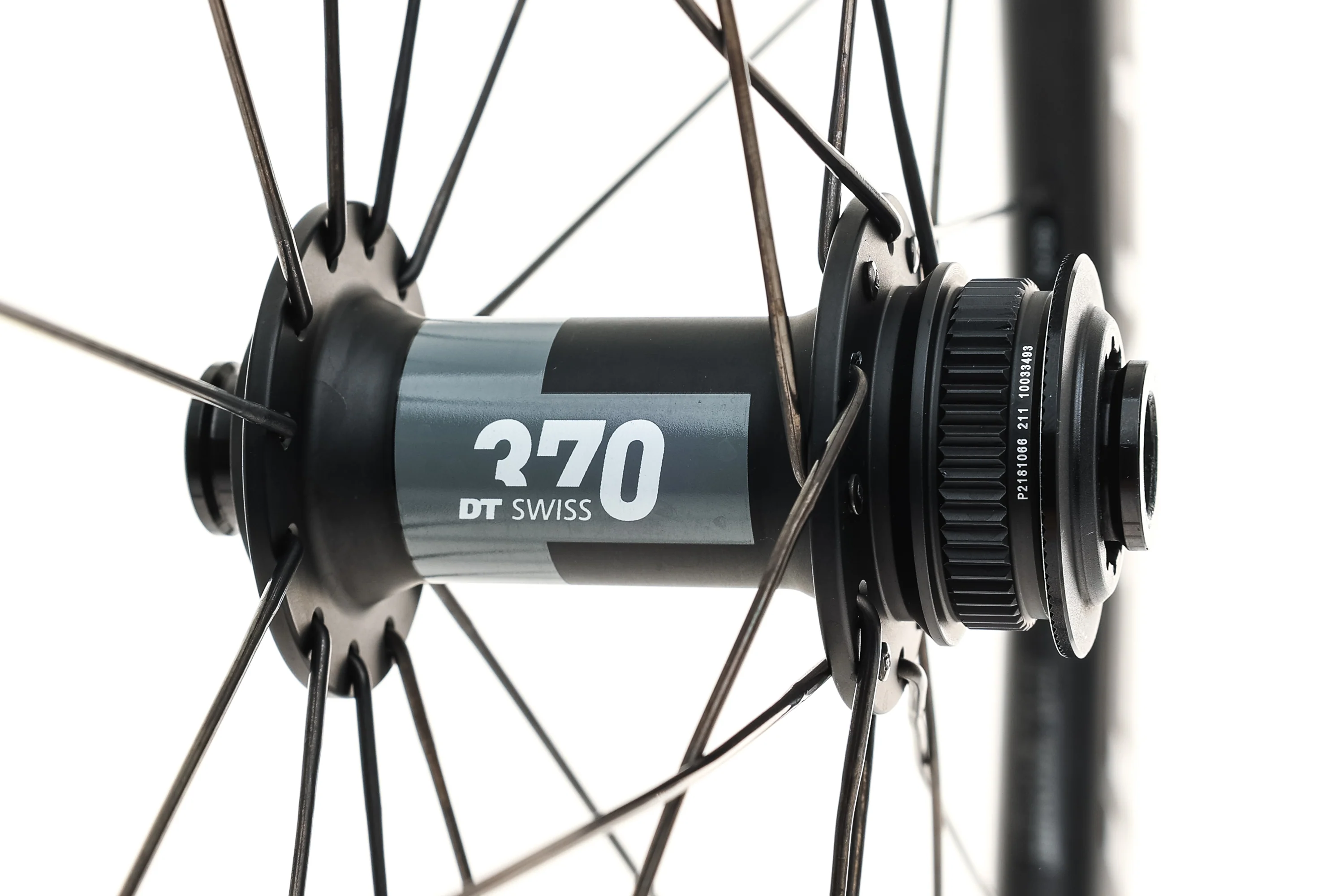 Roval C38 Carbon Tubeless 700c Wheelset - Image 4