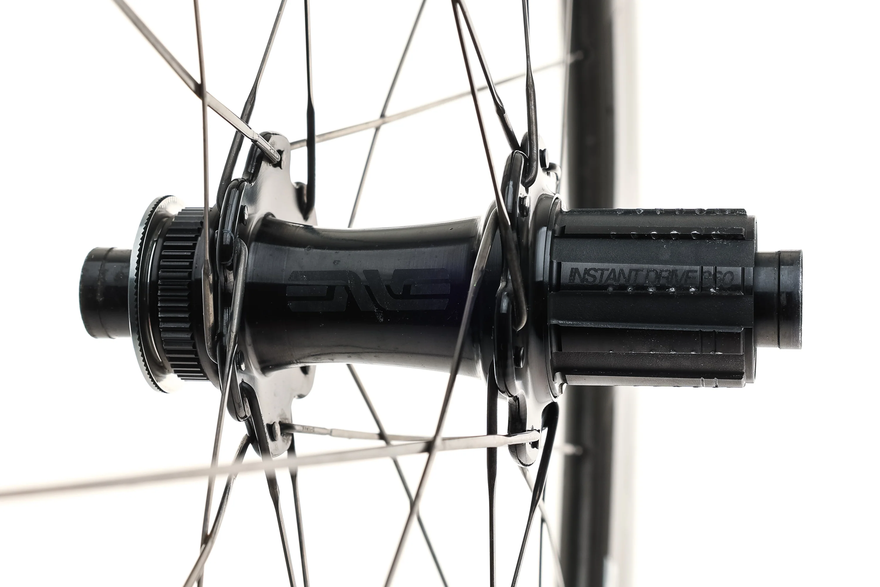 ENVE SES 5.6 Carbon Tubeless 700c Wheelset - Image 3