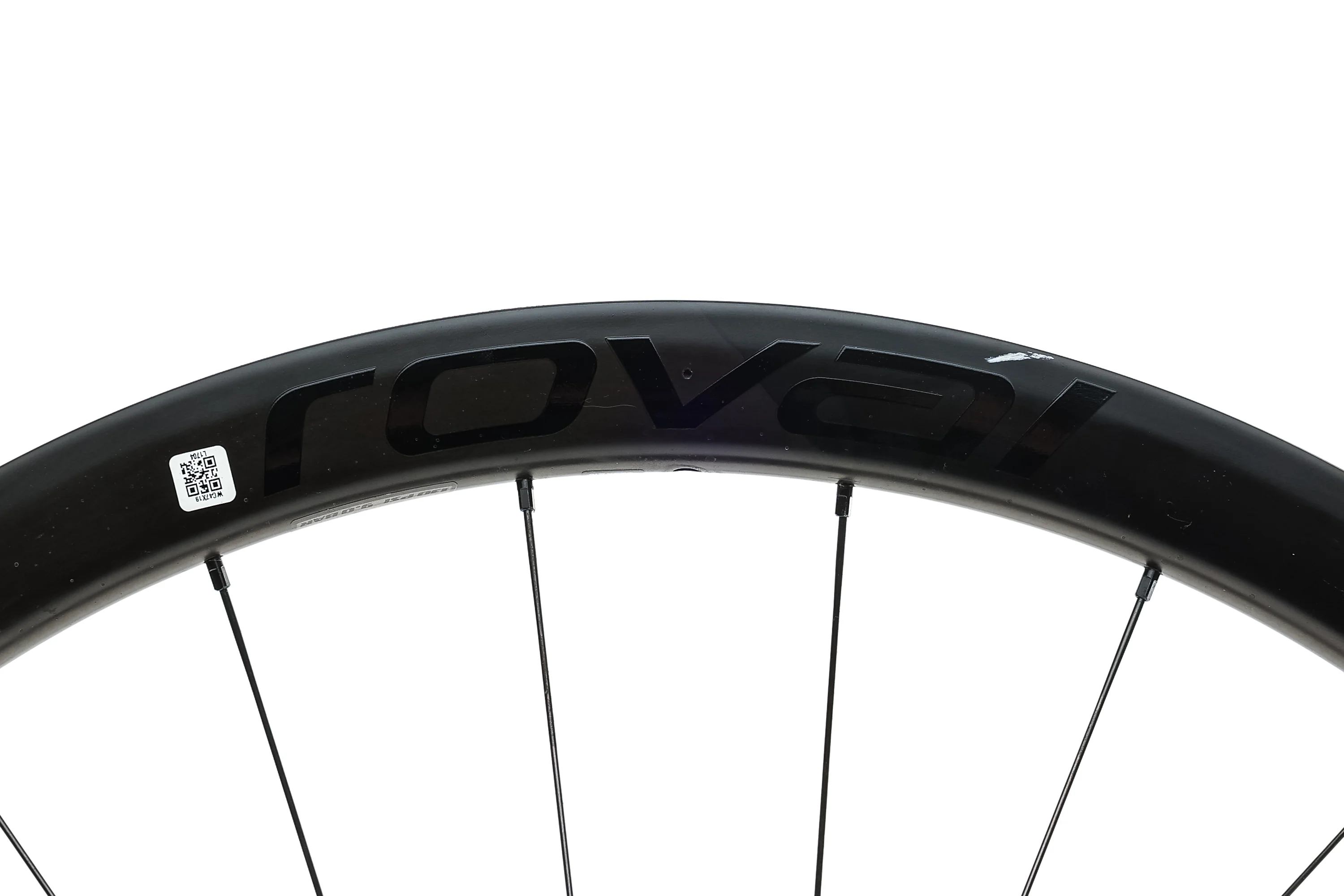 Roval C38 Boost Carbon Tubeless 700c Wheelset - Image 10