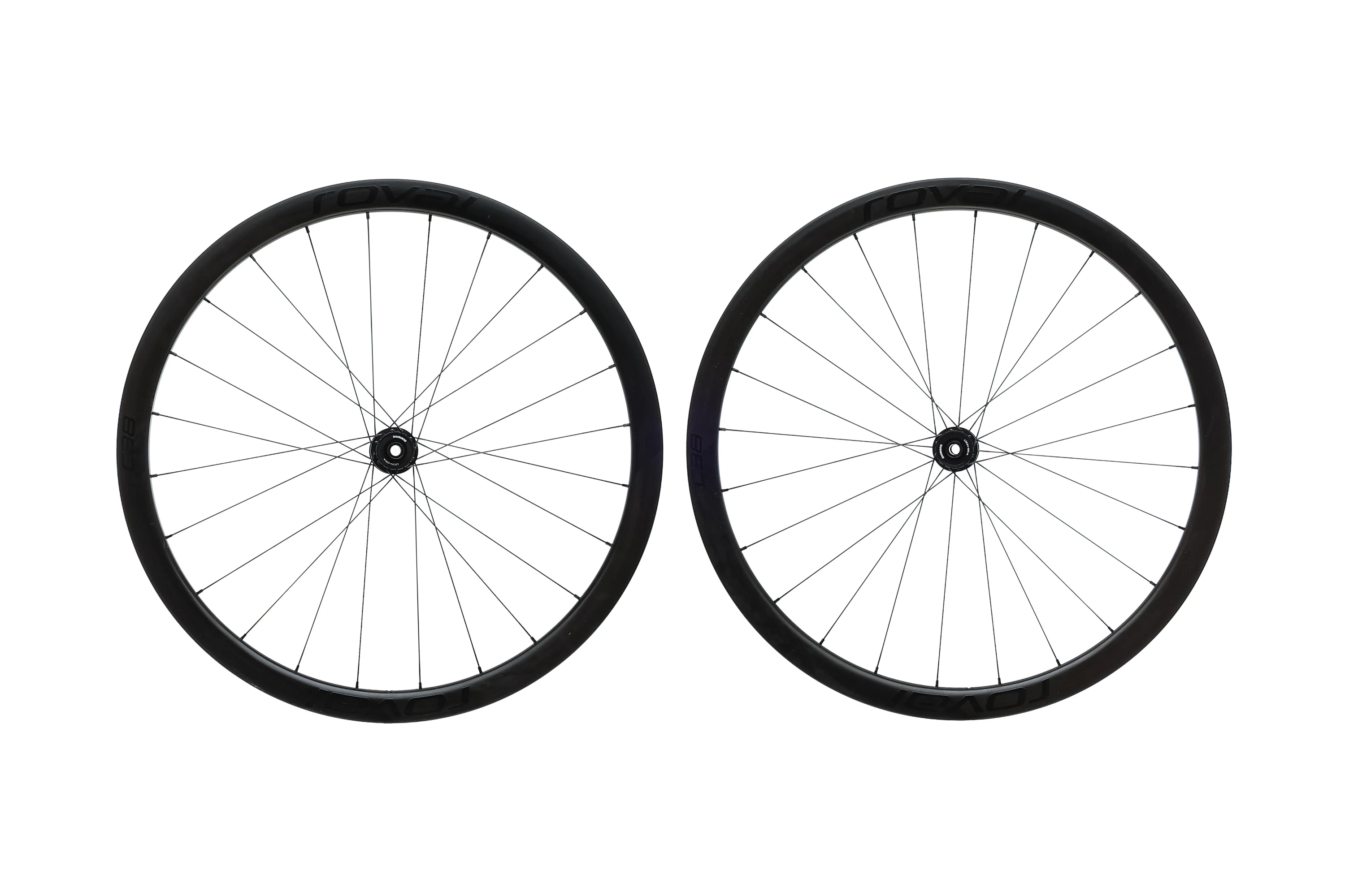 Roval C38 Boost Carbon Tubeless 700c Wheelset - Image 2