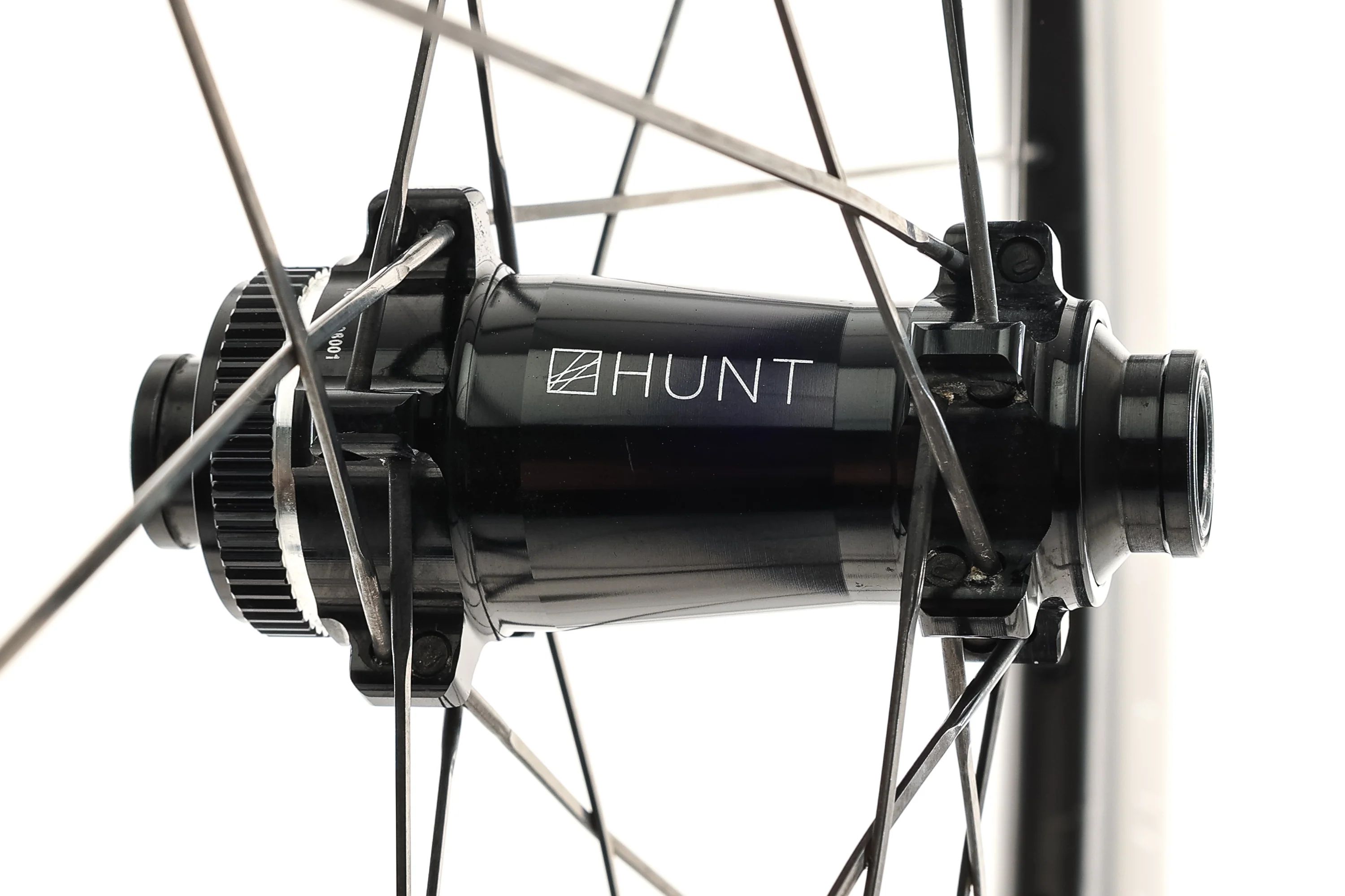 Hunt Aero 65 Carbon Tubeless 700c Wheelset - Image 4