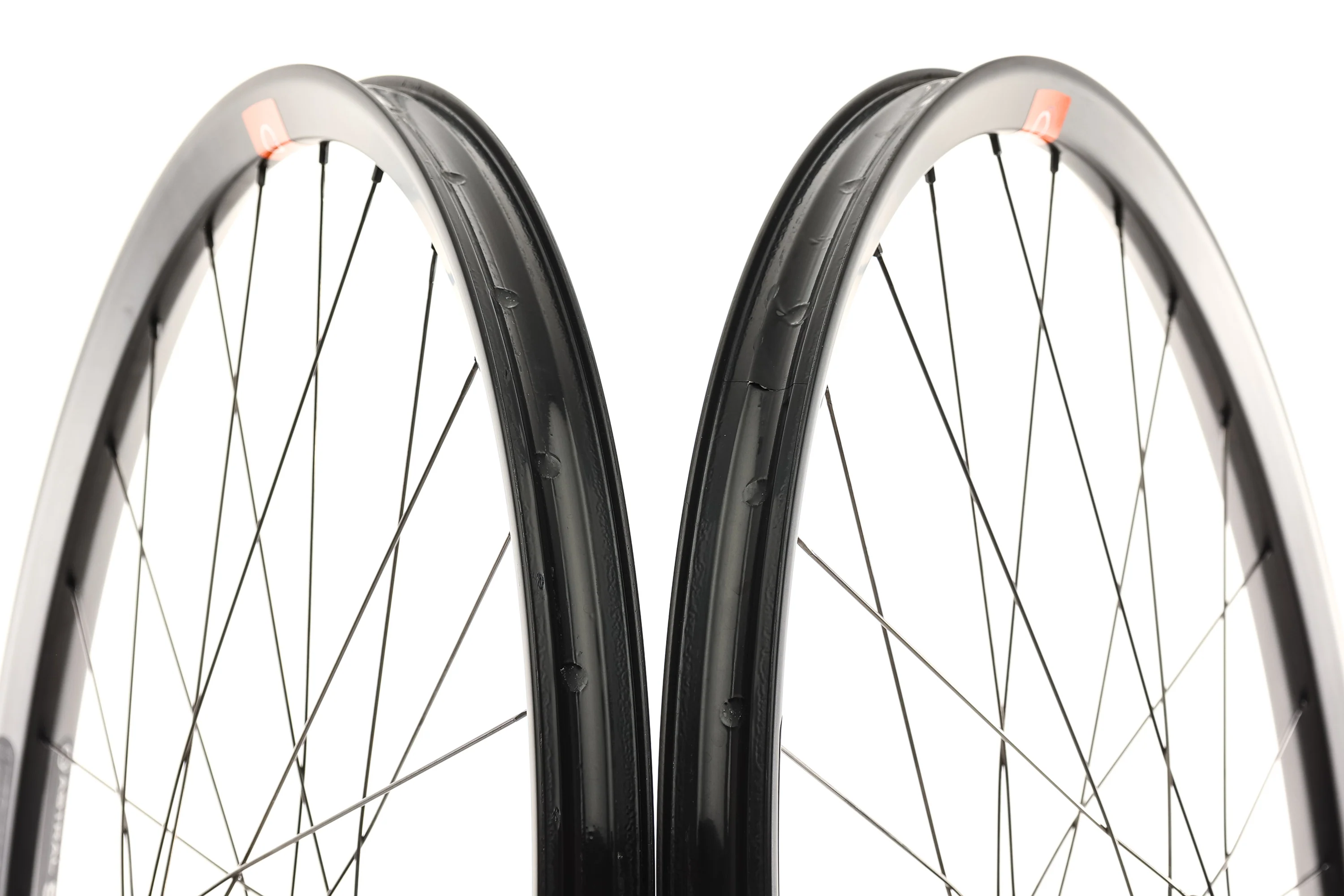 Astral Serpentine Carbon Tubeless 29" Wheelset - Image 5