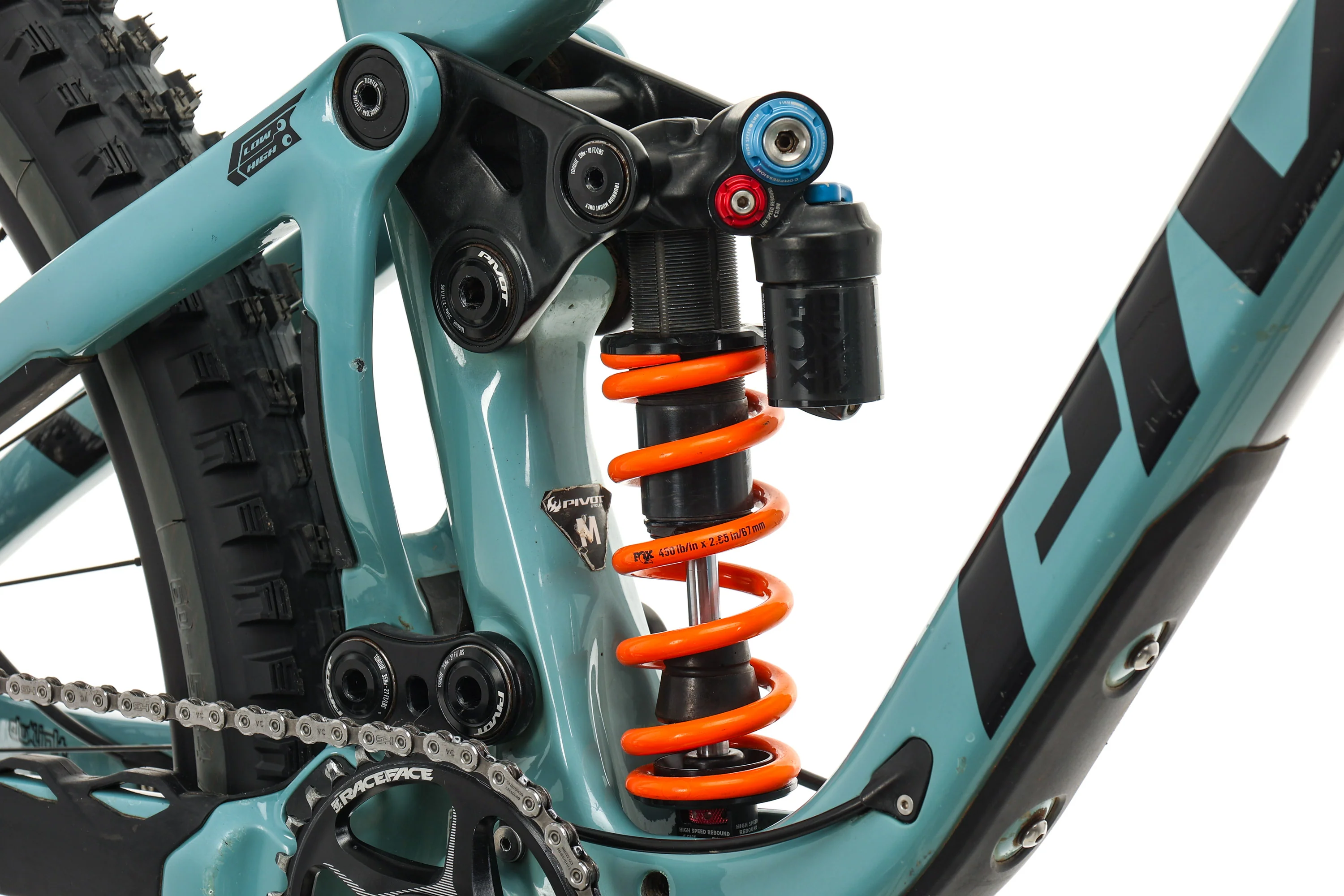 Pivot Mach 6 XT/XTR Mountain Bike - 2021, Medium - Image 4