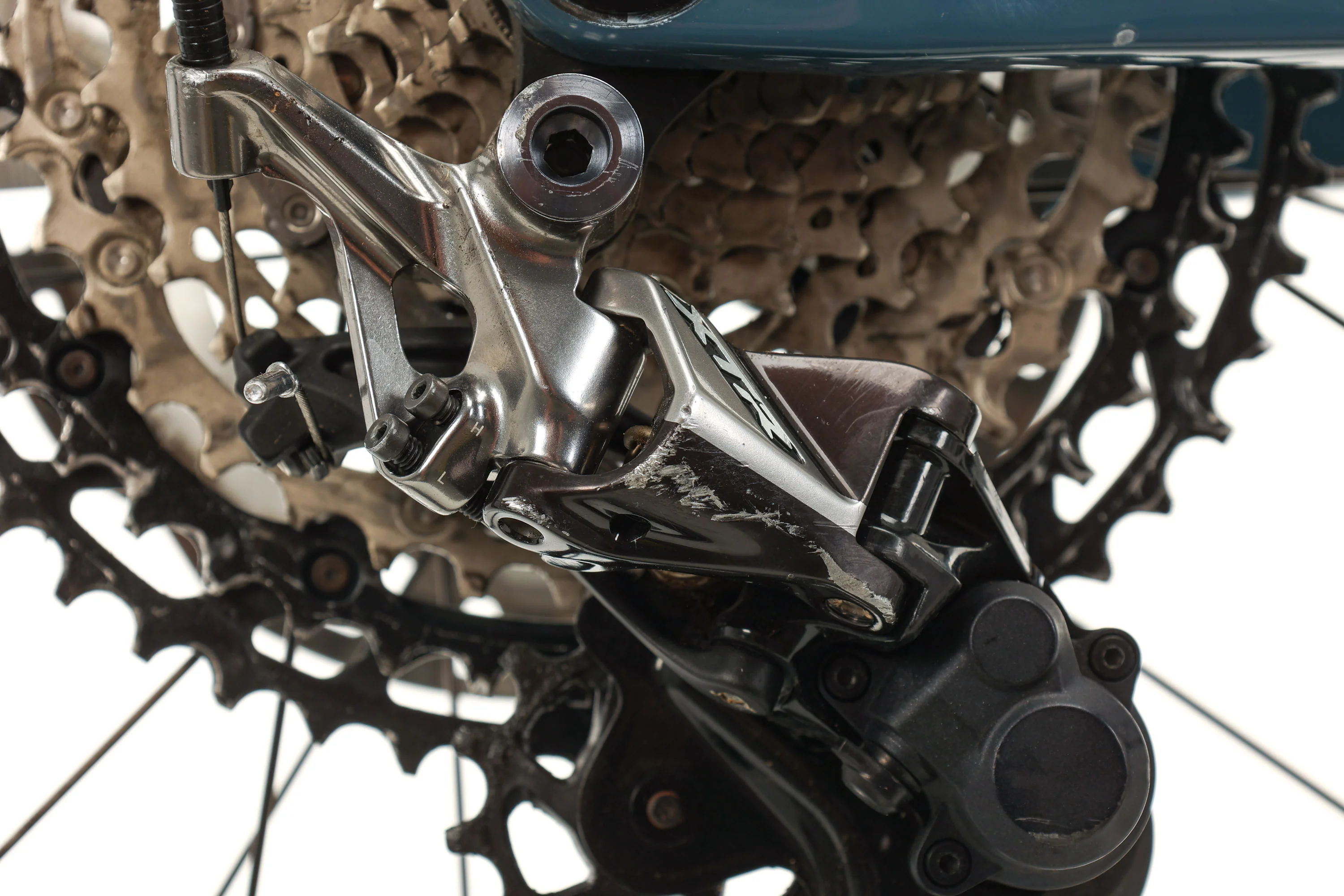 Pivot Shadowcat XT/XTR Mountain Bike - 2023, X-Small - Image 11