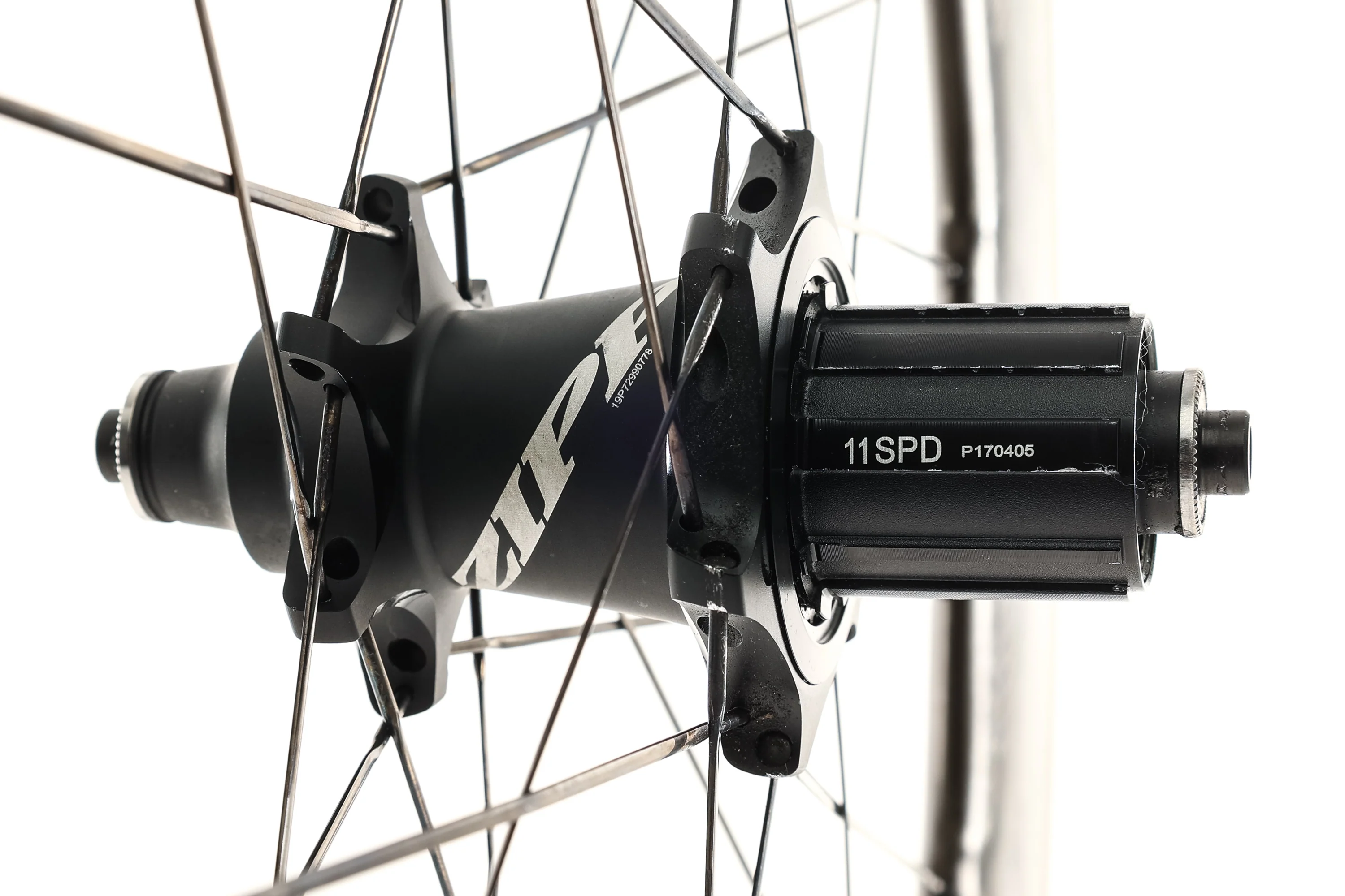 Zipp 858 NSW Carbon Clincher Rear Wheel - Image 3