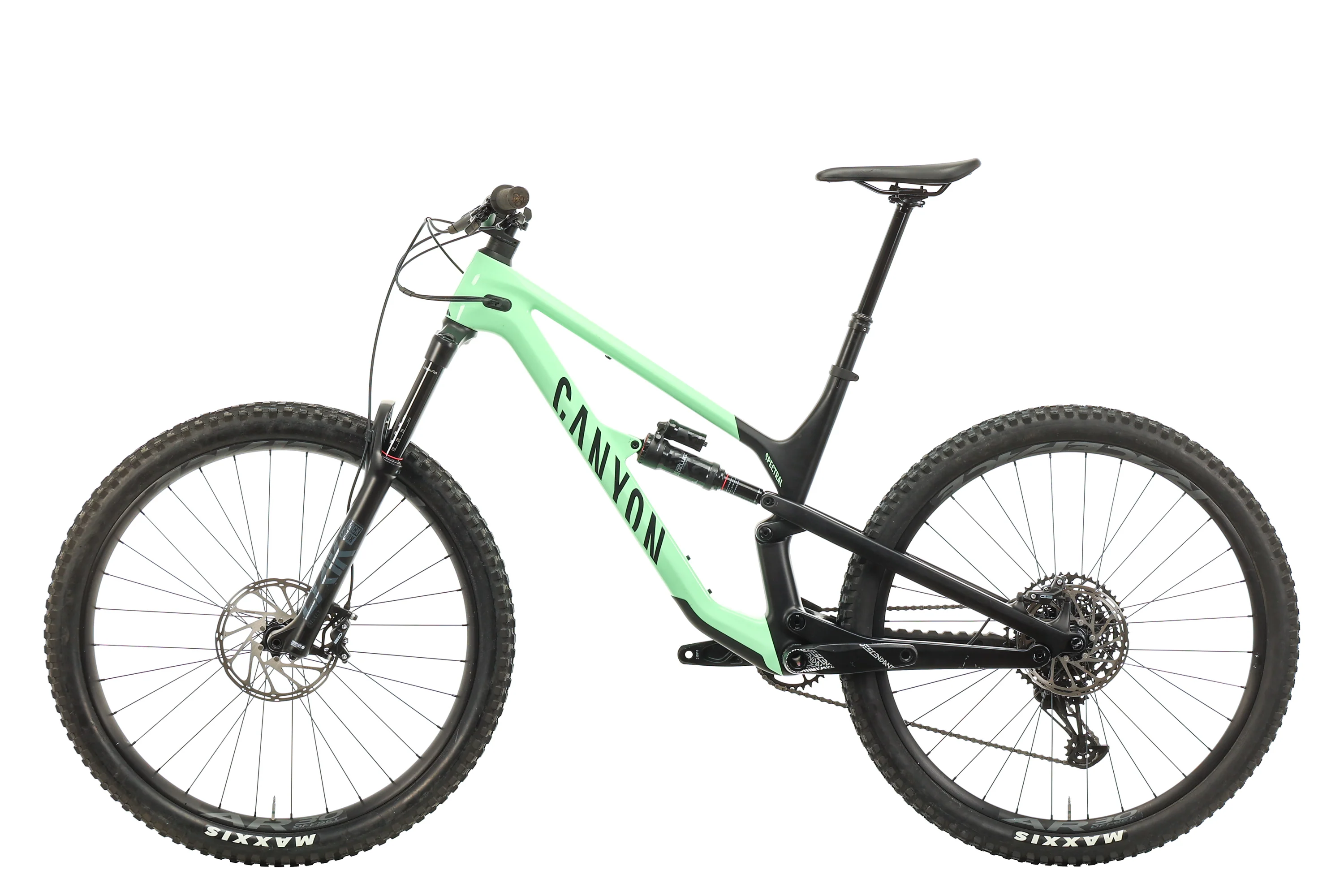 Canyon Spectral CF 7 Mountain Bike - 2021, Large - Image 2