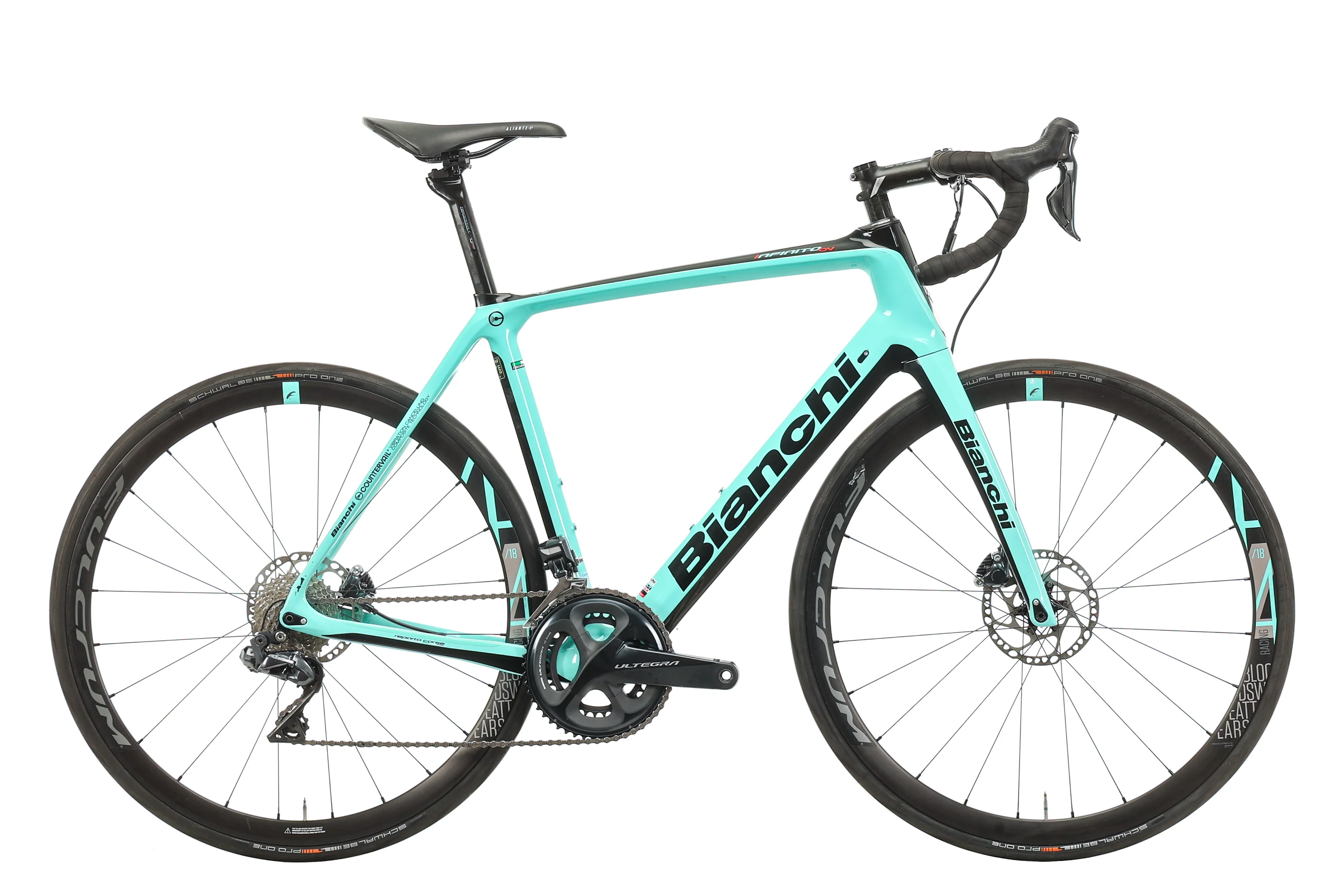 Bianchi Infinito CV Disc Road Bike - 2020, 57cm
