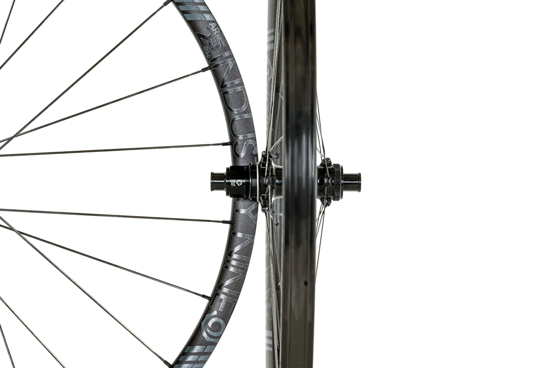 Industry Nine Solix SL AR25 Aluminum Tubeless 700c Wheelset - Image 5