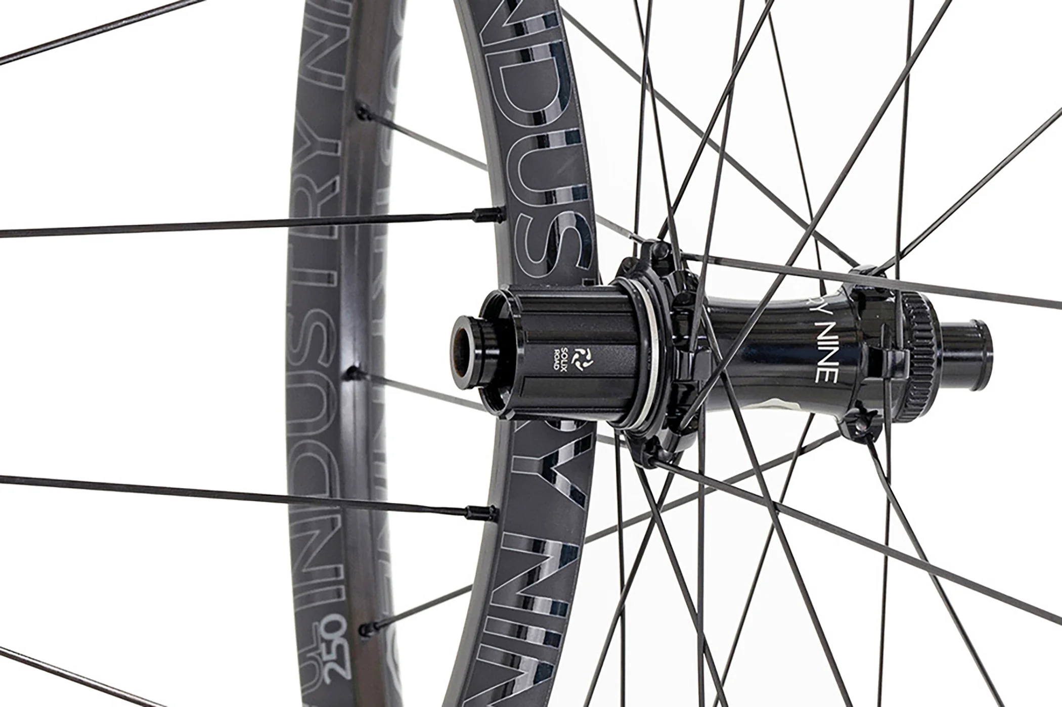 Industry Nine Solix SL UL250c Carbon Tubeless 700c Wheelset - Image 4