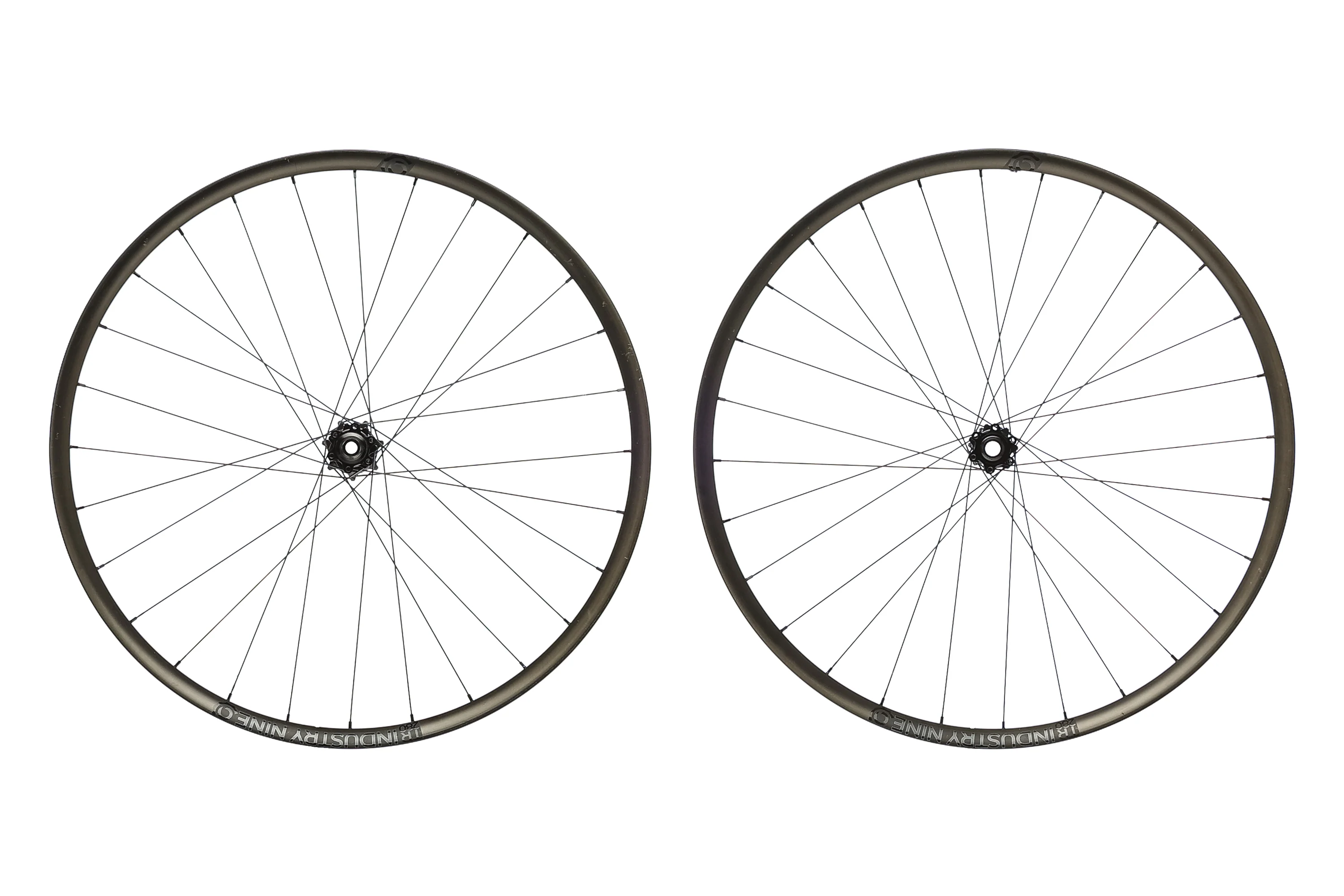Industry Nine TR280 W/ Hydra Hubs Carbon Tubeless 29" Wheelset - Image 2