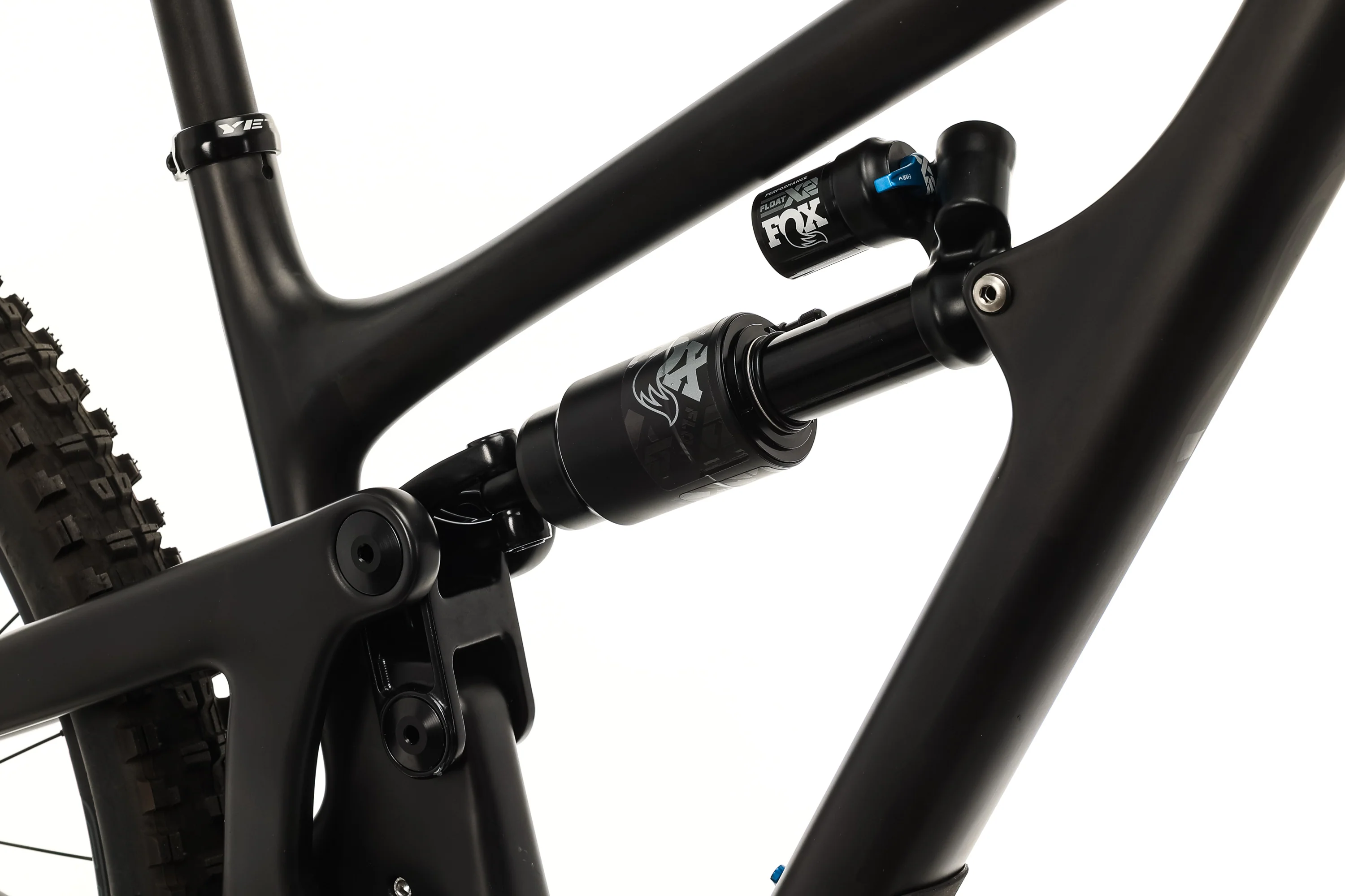 Yeti Cycles SB150 Mountain Bike - 2022, Medium - Image 4