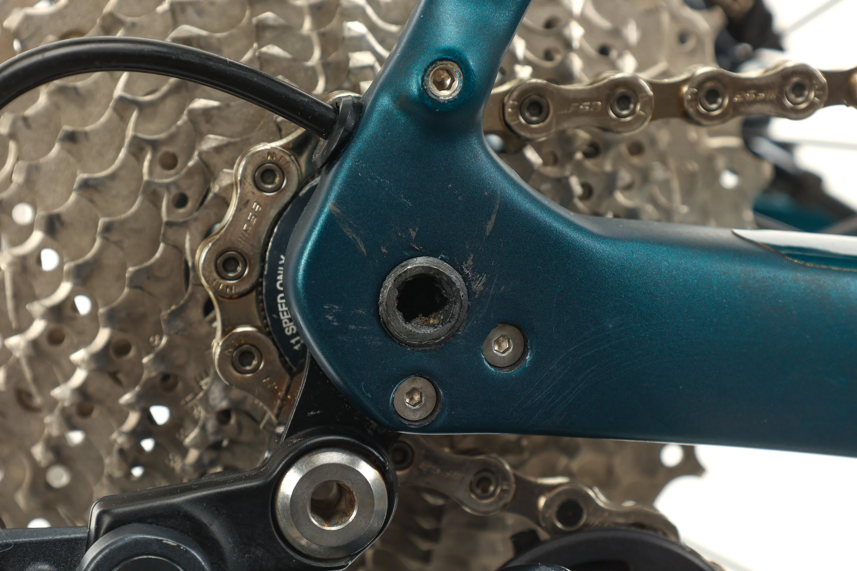 Trek Domane SL 6 Gen 3 Road Bike - 2022, 58cm - Image 10