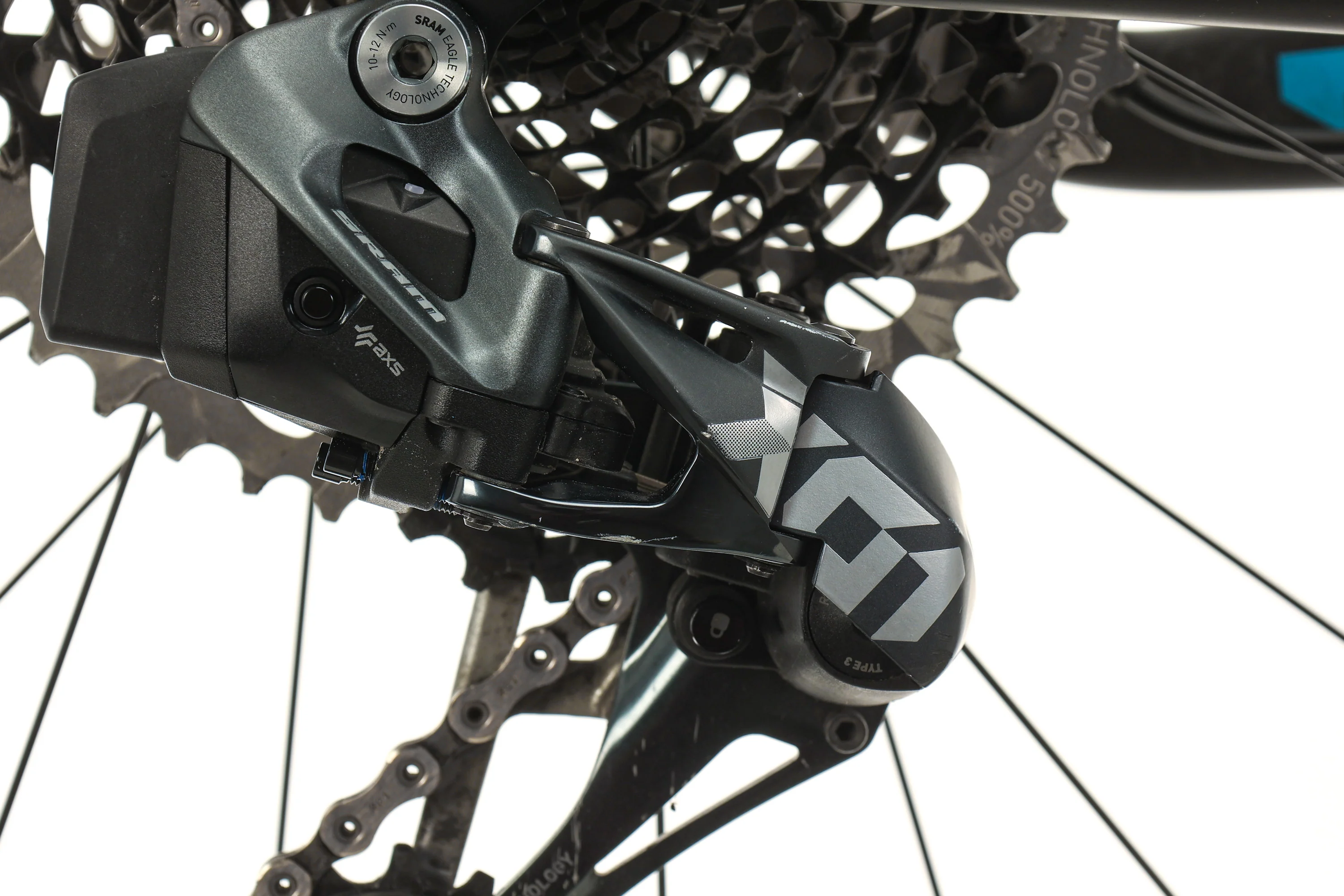 Santa Cruz Blur X01 AXS RSV Carbon CC Mountain Bike - 2022, Medium - Image 9