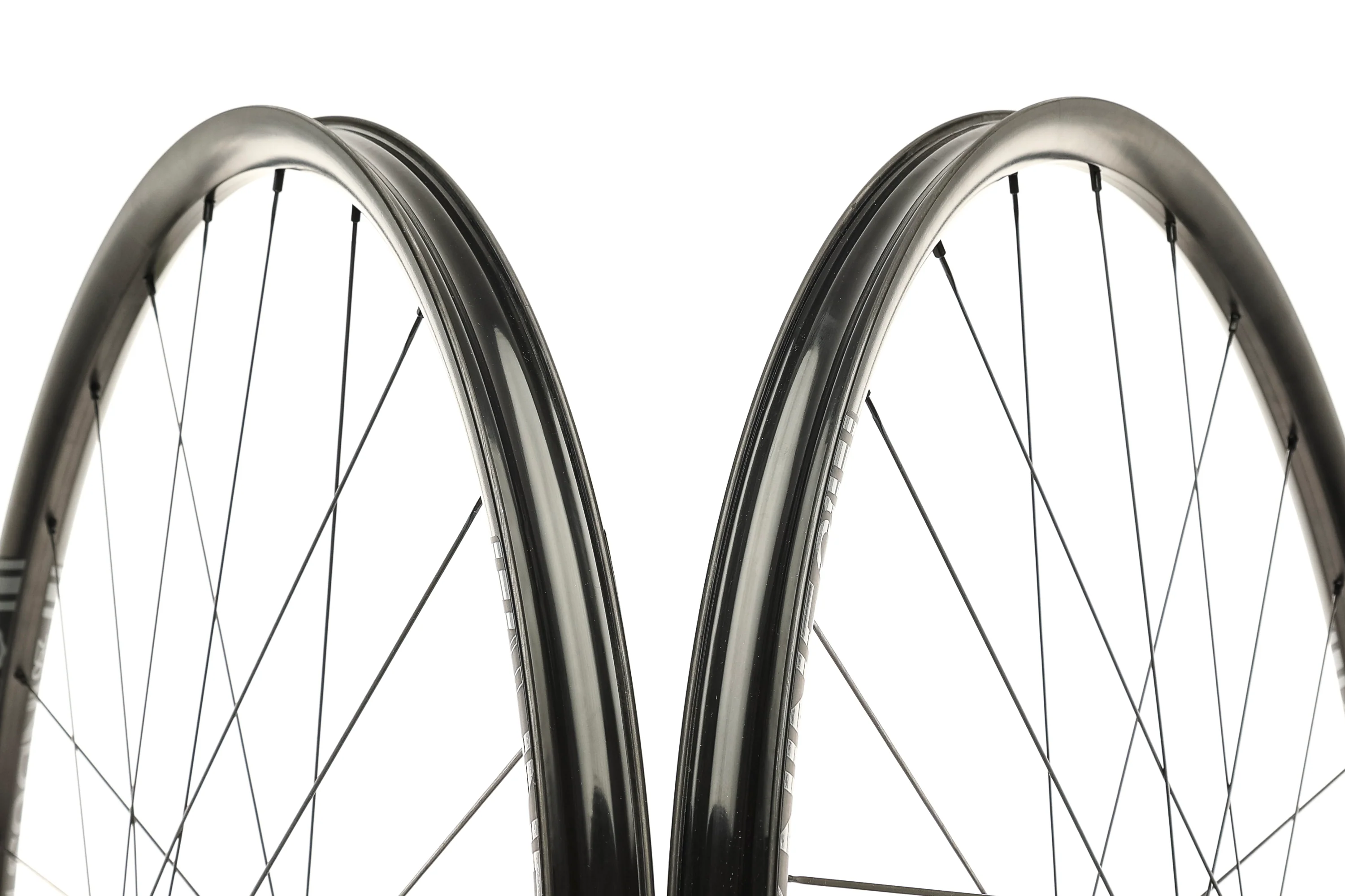Industry Nine UL 250 Carbon Tubeless 700c Wheelset - Image 5