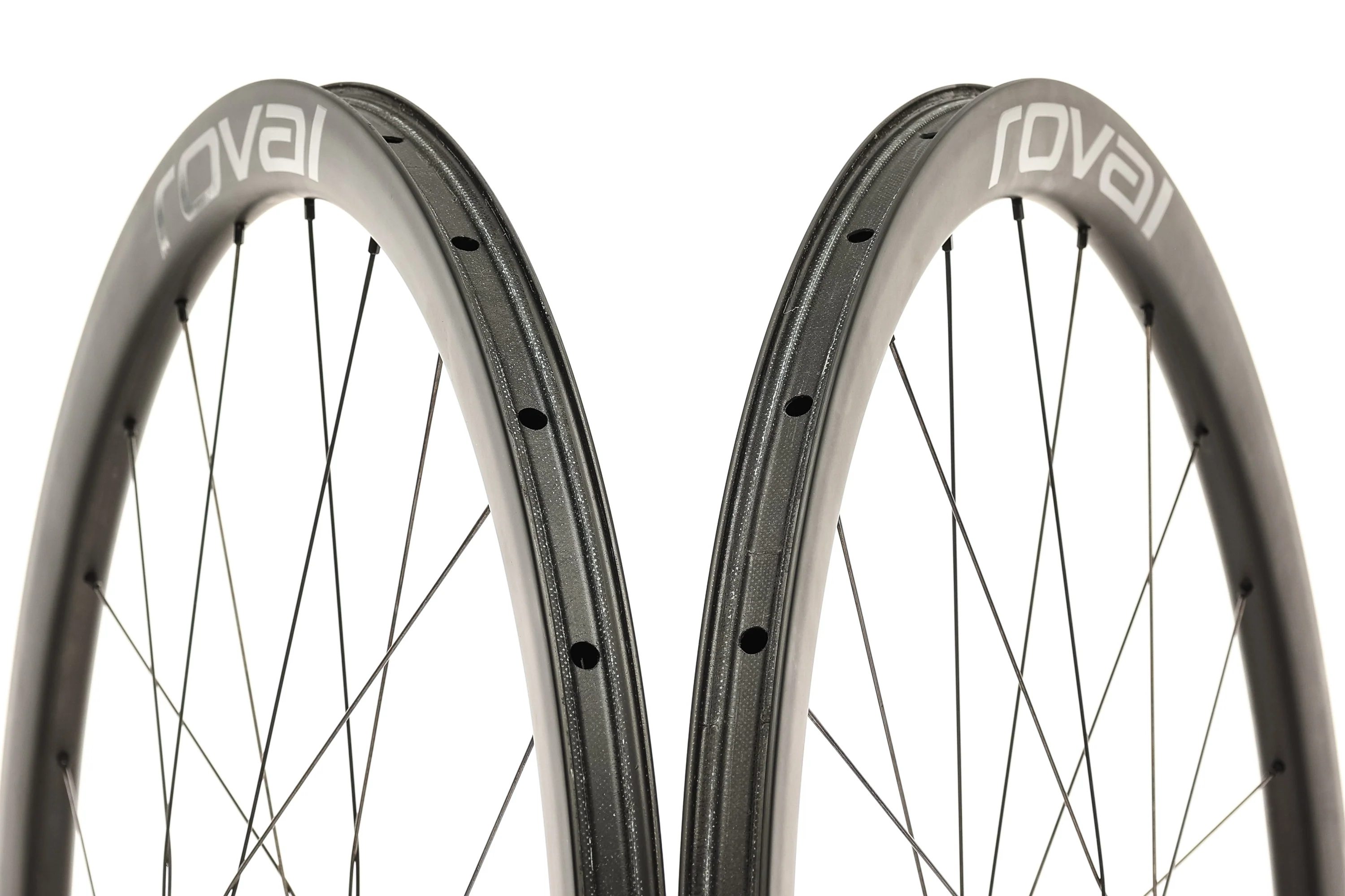 Roval Rapide C 38 Carbon Tubeless 700c Wheelset - Image 5