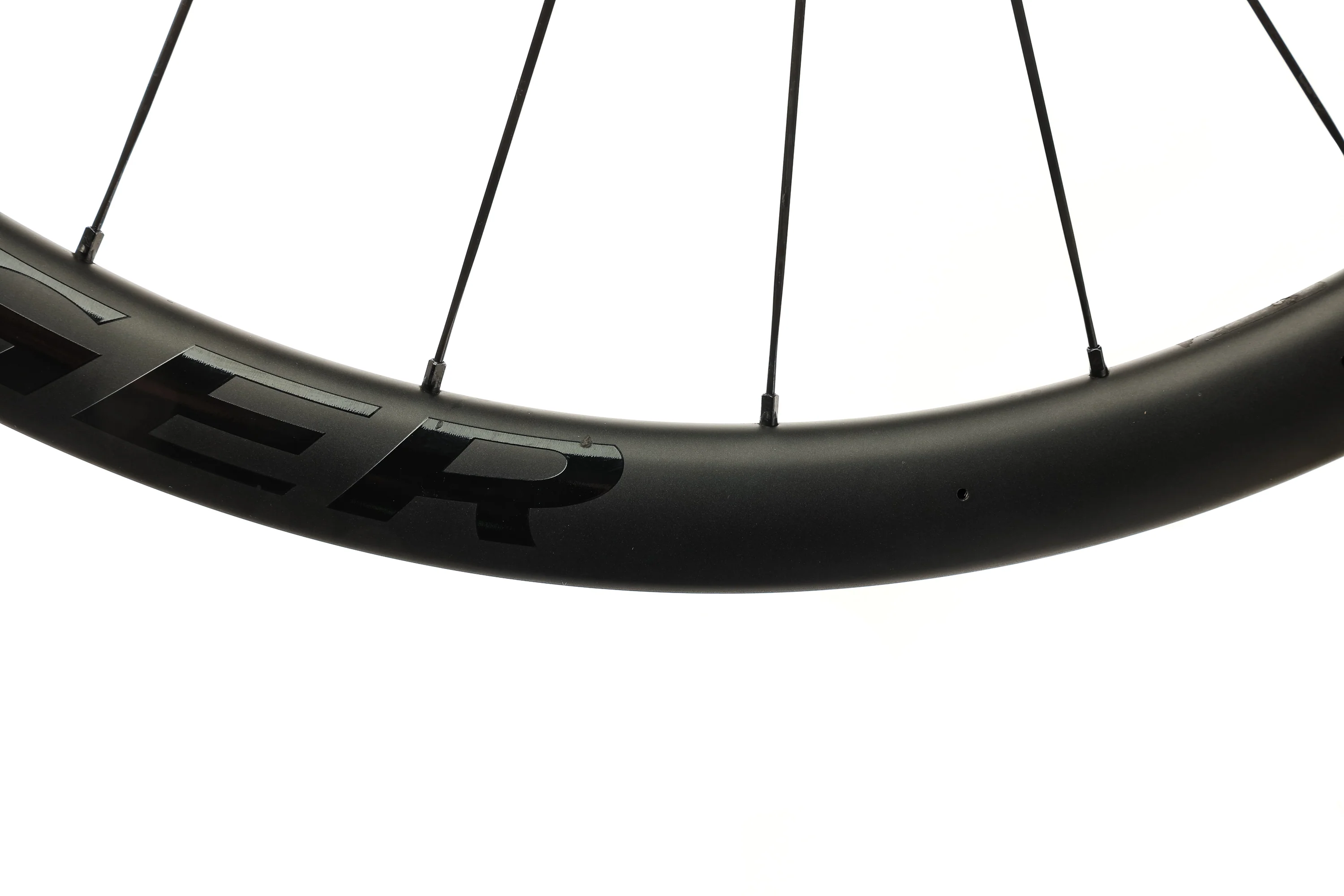 Bontrager Aeolus Pro 3 Carbon Tubeless 700c Wheelset - Image 8